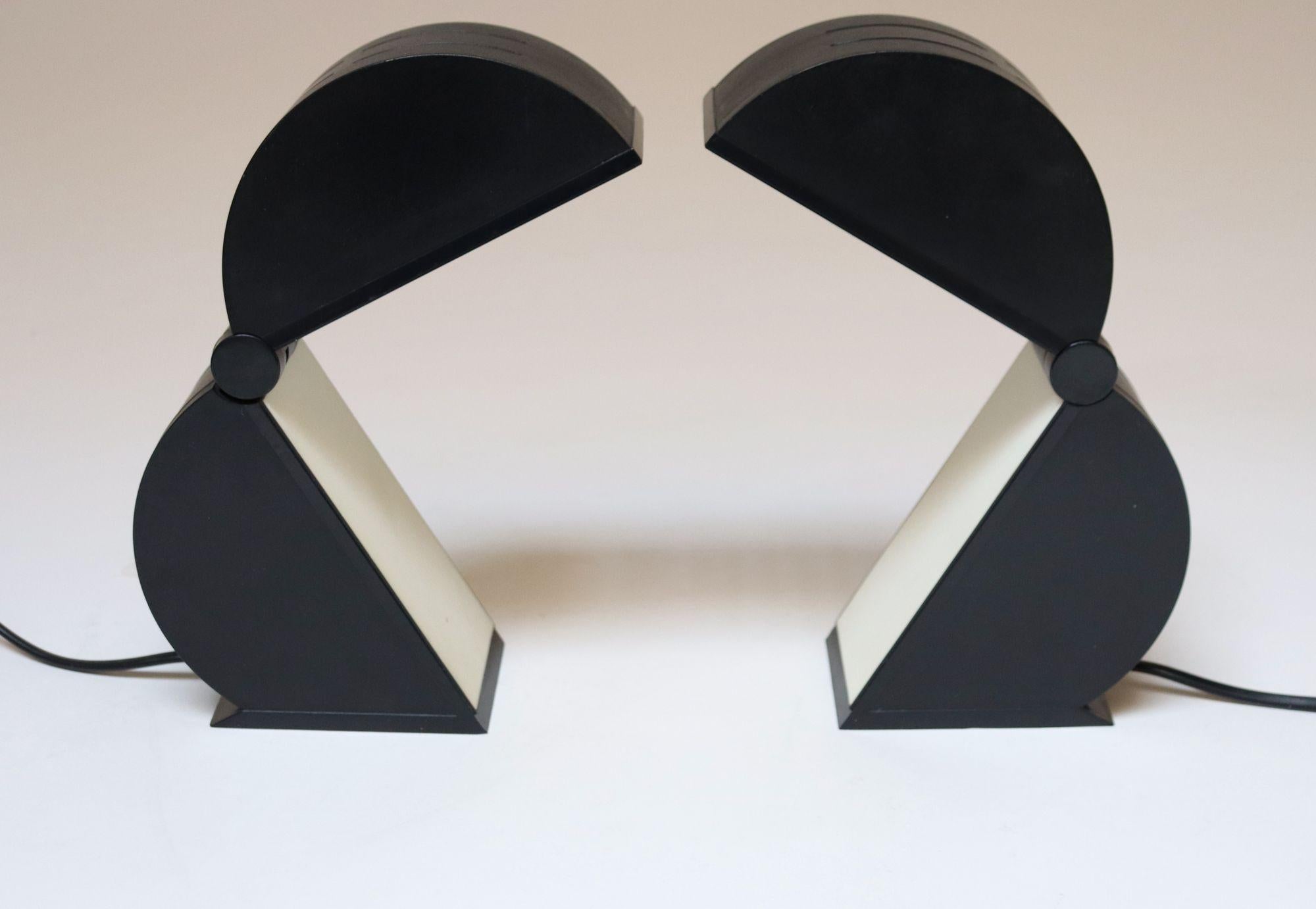 Paire de lampes de table pliables 