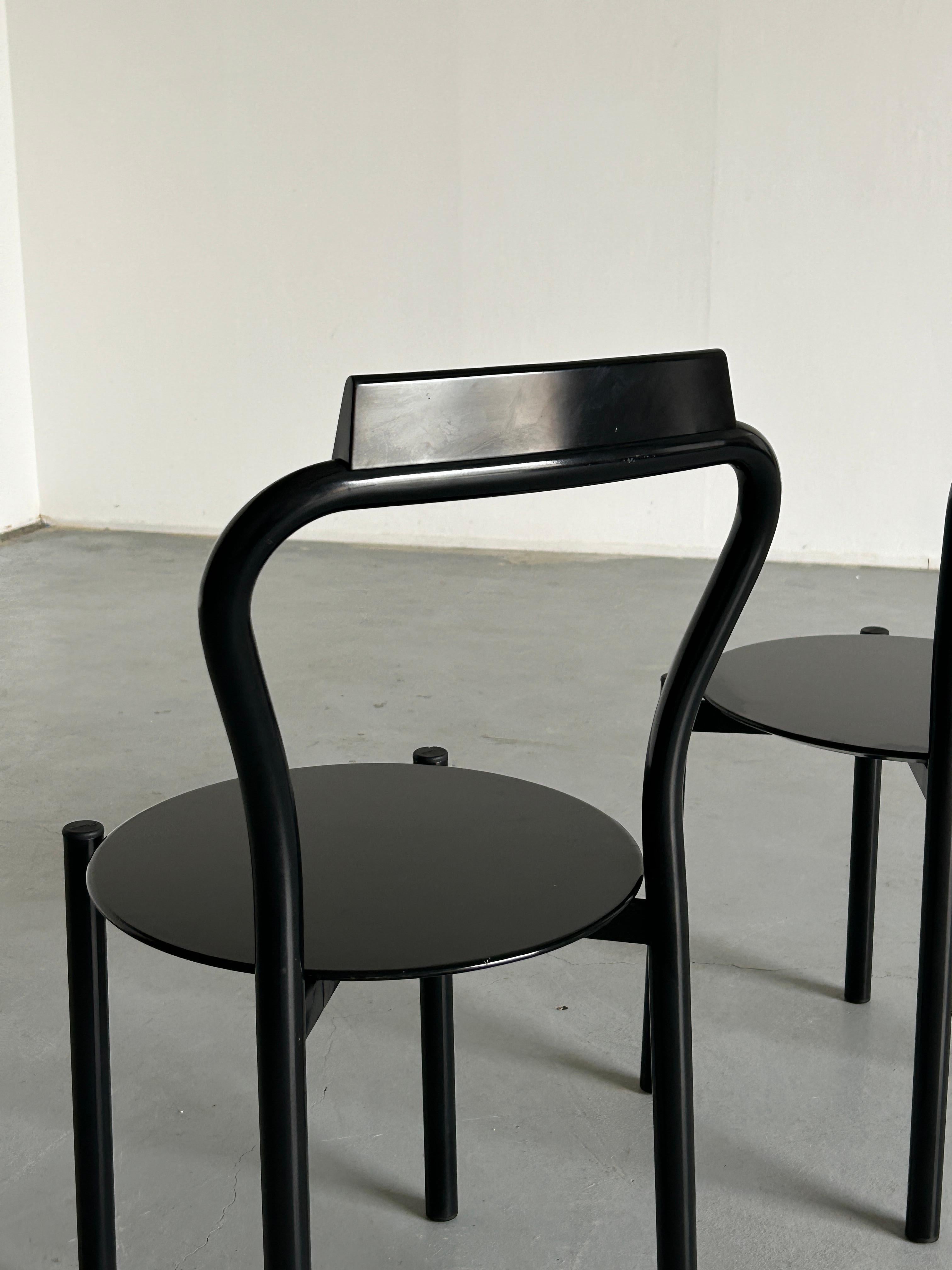 Pair of Italian Postmodern Memphis Style Curved Metal Chairs by Calligaris, 90s 7