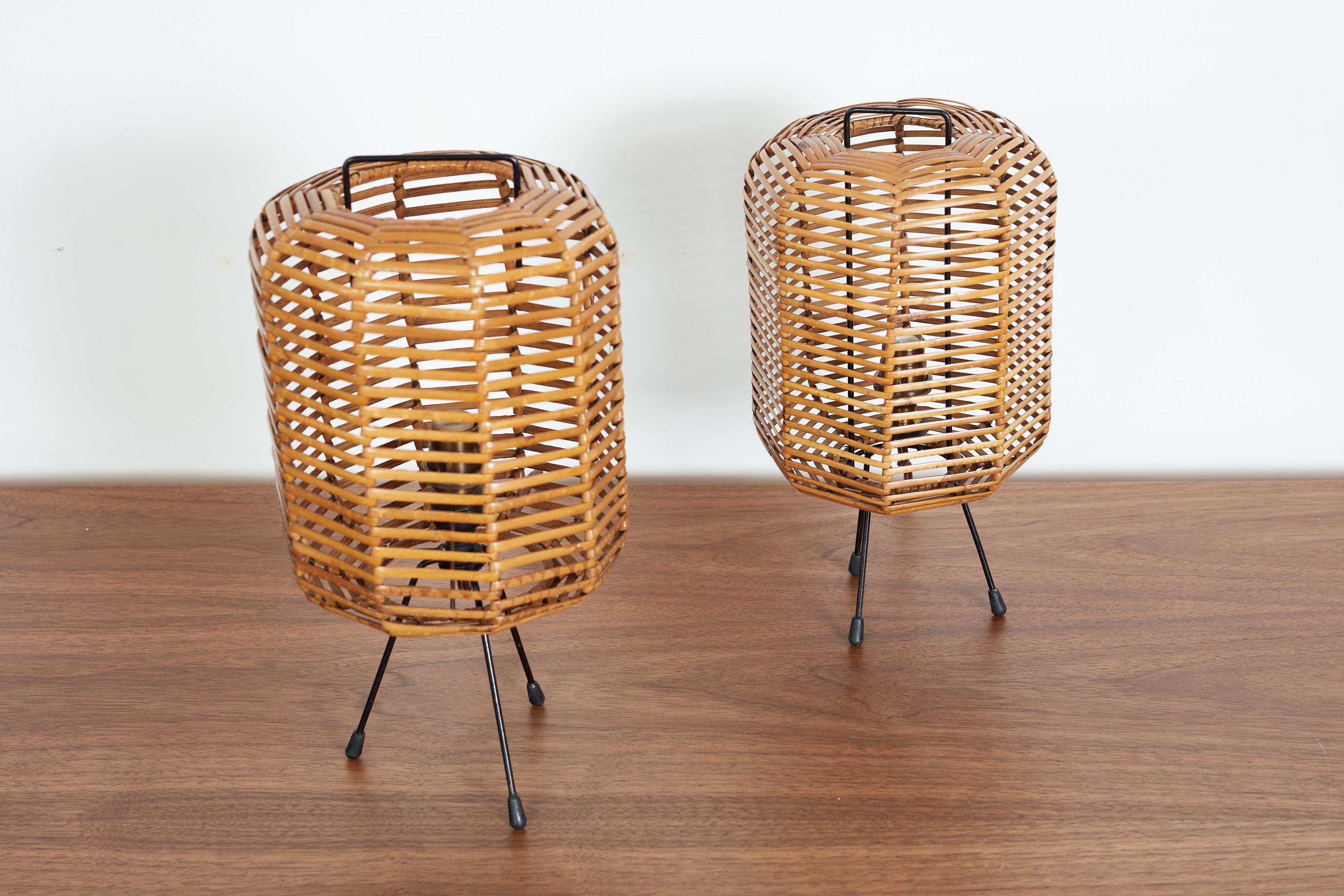 Pair of Italian Rattan Table Lamps  For Sale 1