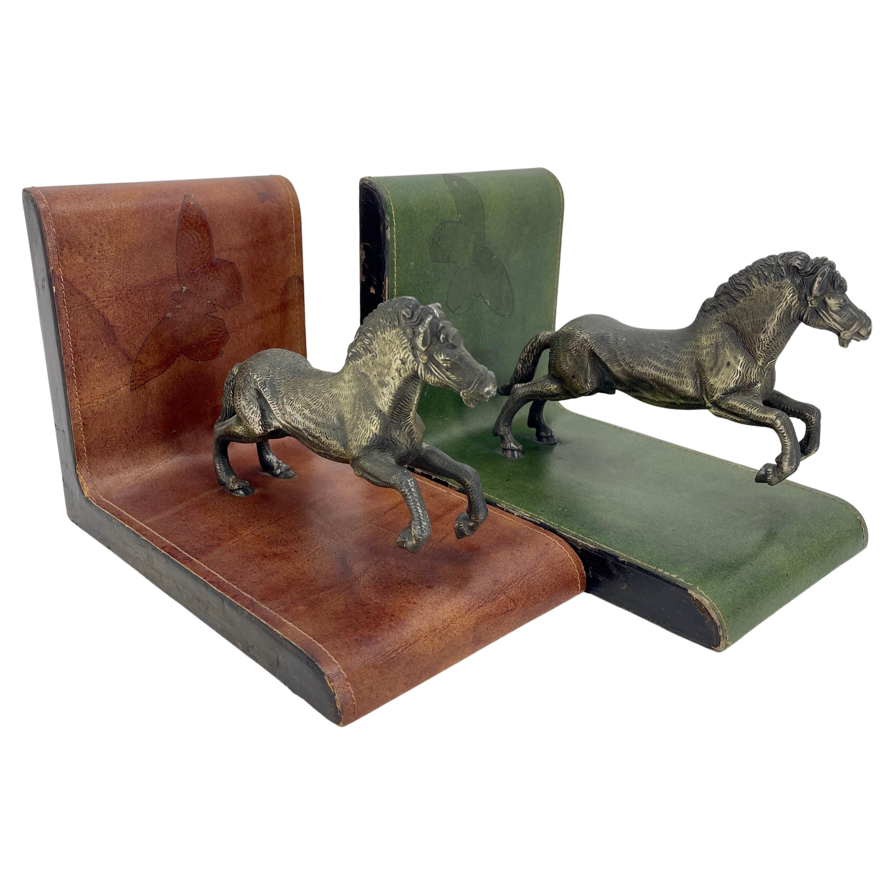 Mid-Century Modern Pair of Italian Red and Green Leather Equestrian Bookends, circa 1950s For Sale