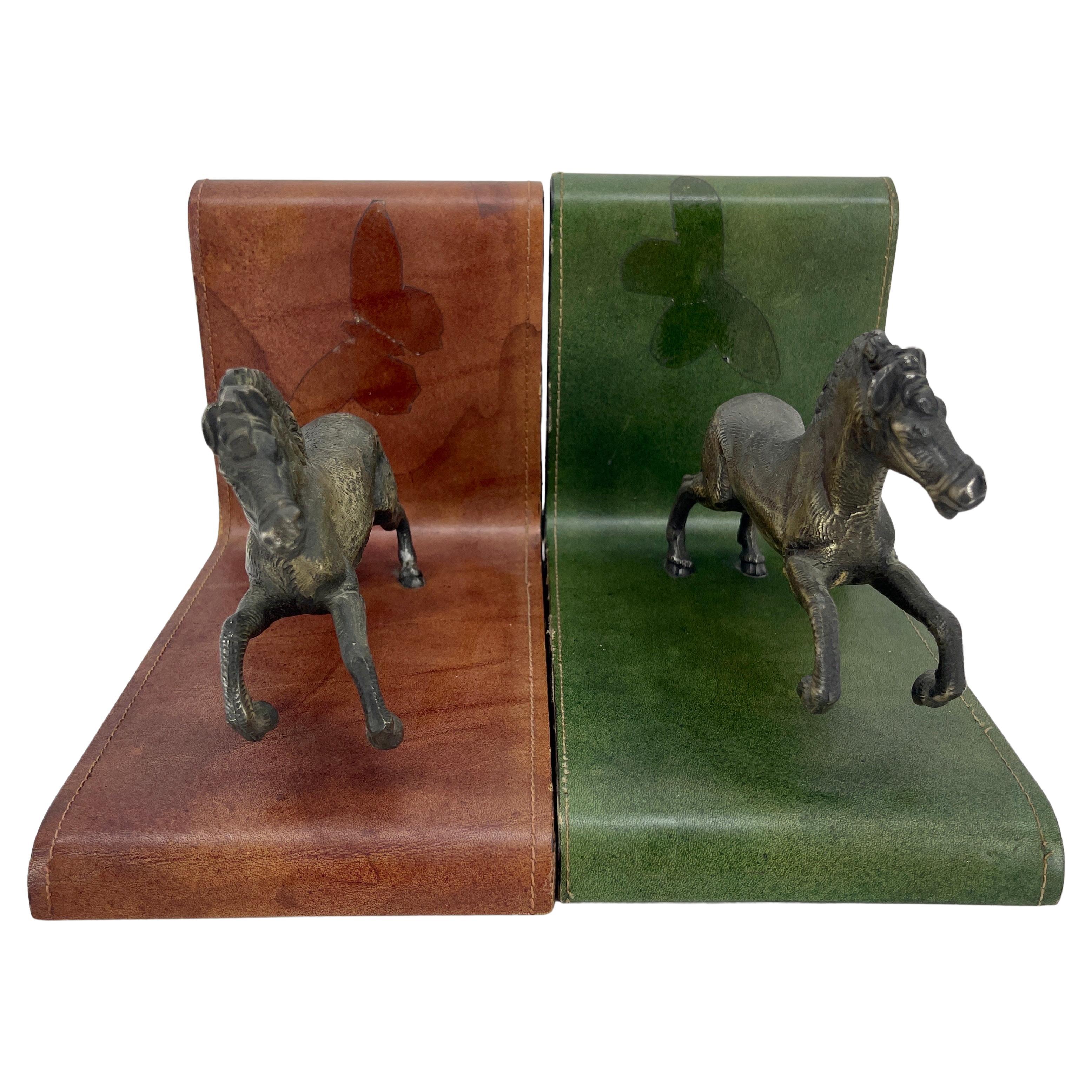 Pair of Italian Red and Green Leather Equestrian Bookends, circa 1950s For Sale 2