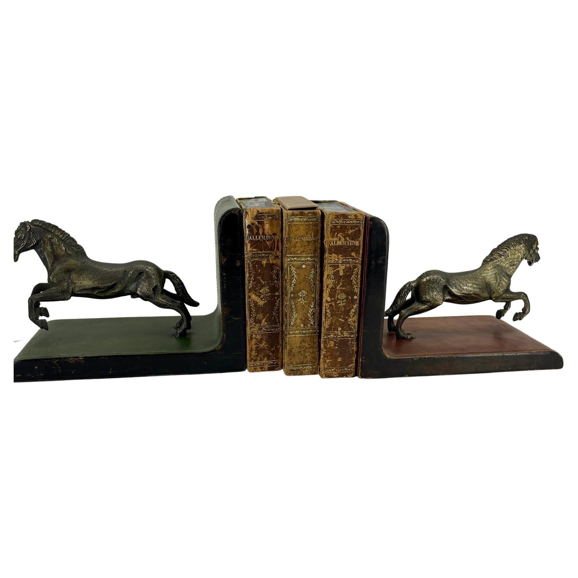 Pair of Italian Red and Green Leather Equestrian Bookends, circa 1950s For Sale 3
