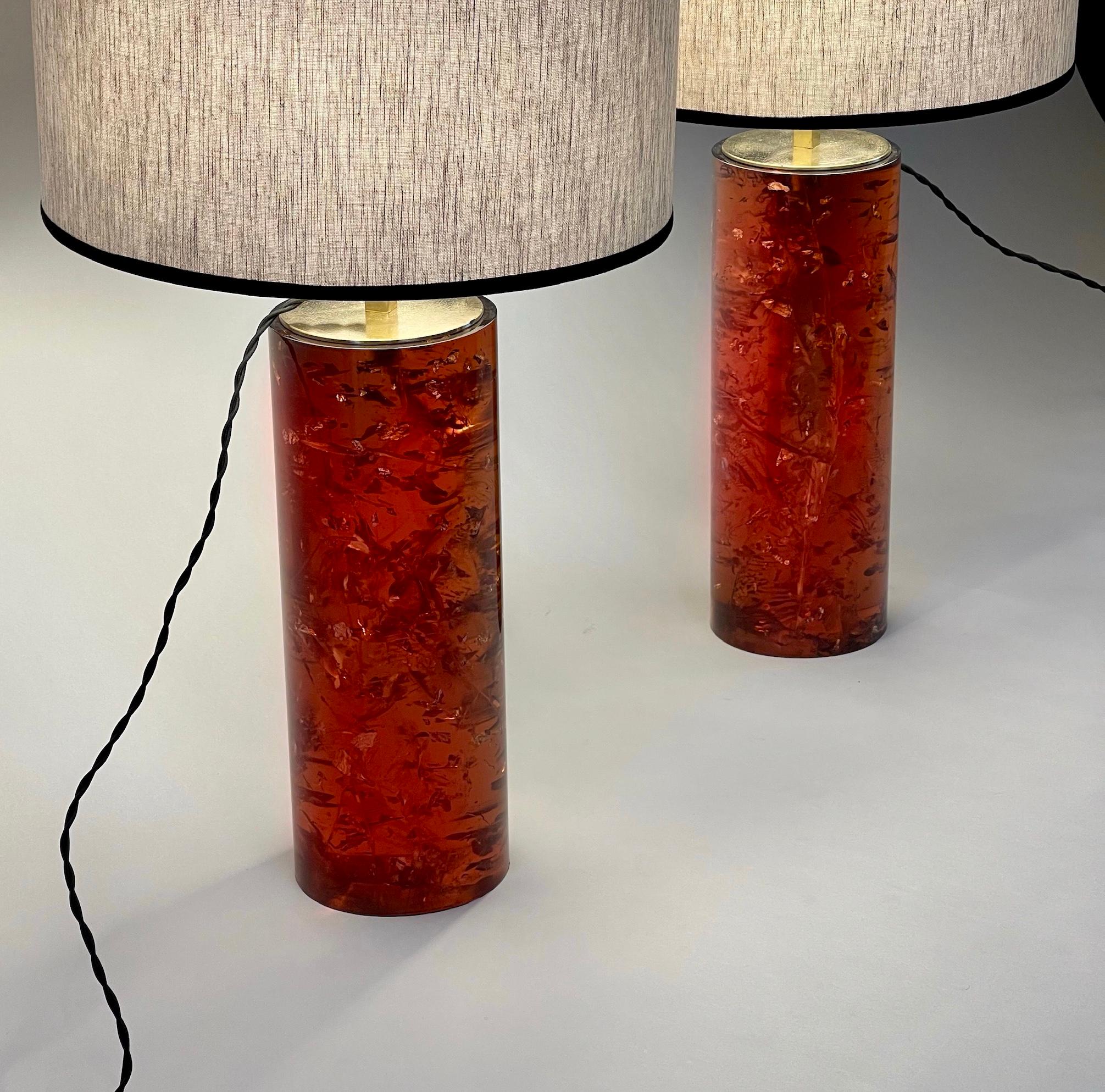 Pair of Italian Reddish Amber Fractal Resin Table Lamps w/Brass Details & Shades For Sale 2