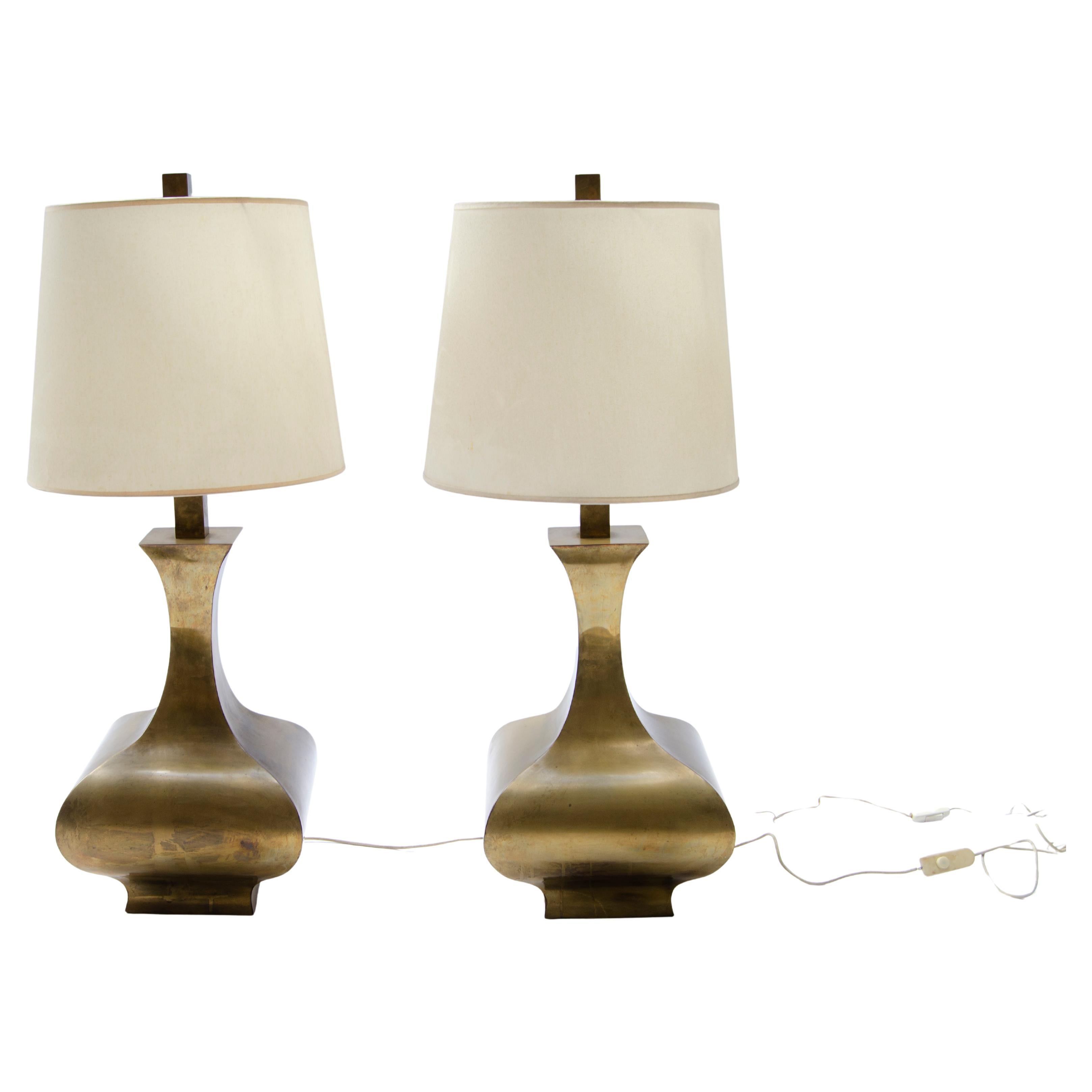 Paire de lampes italiennes de style Régence en vente