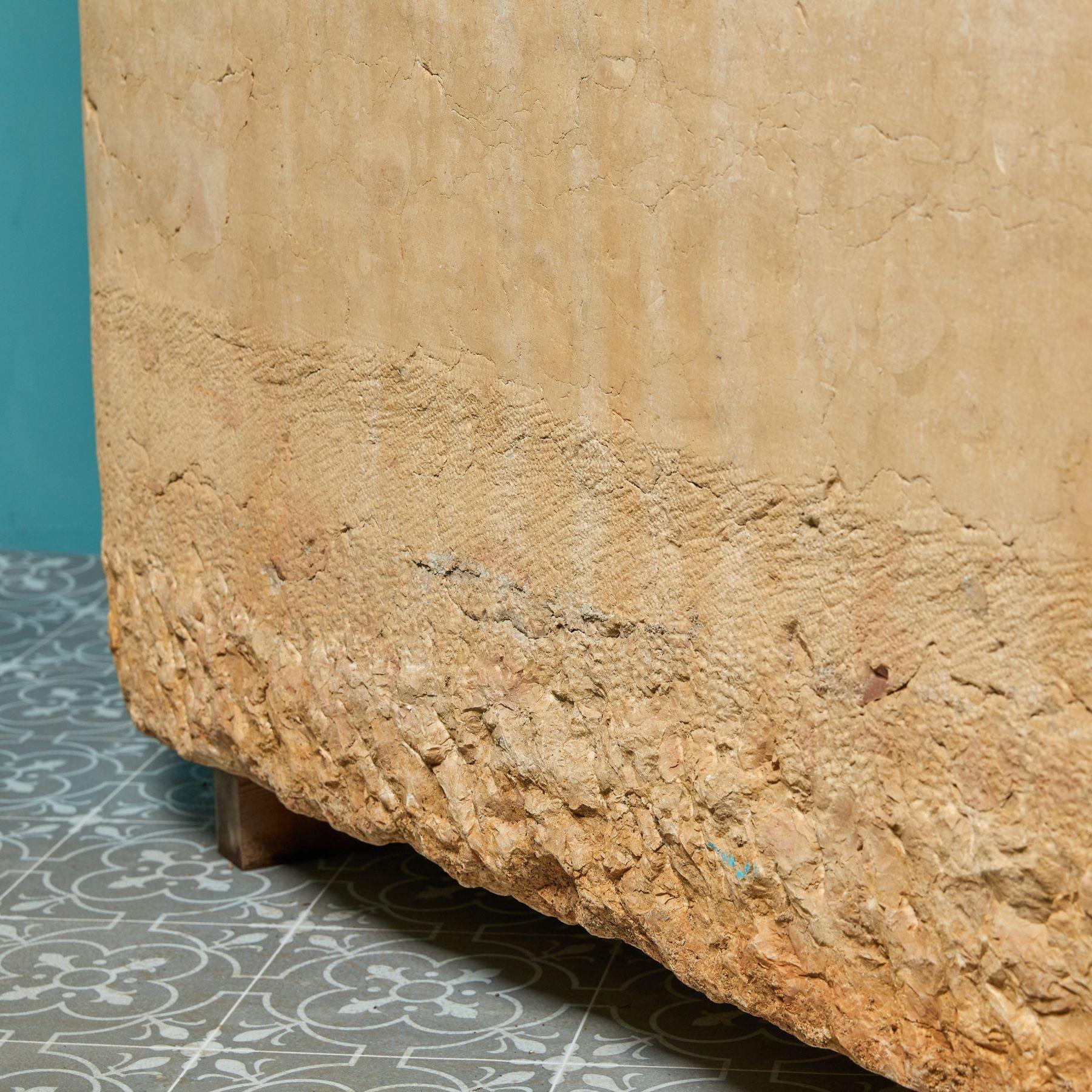 Pair of Italian Renaissance Baths Owned by Pope Julius ii For Sale 1