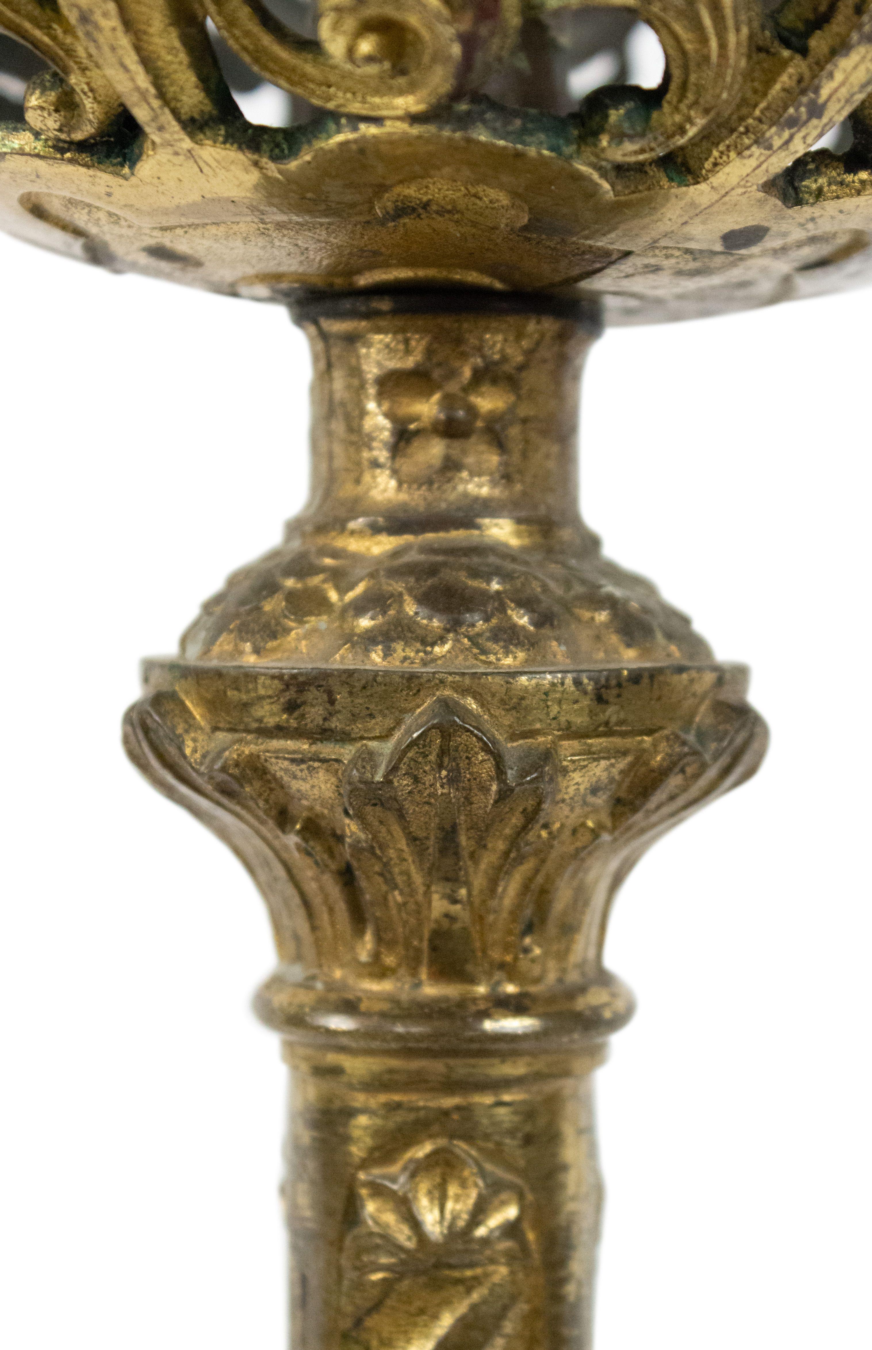 Paar italienische Renaissance-Altar-Kerzenständer aus Bronze im Zustand „Gut“ im Angebot in New York, NY