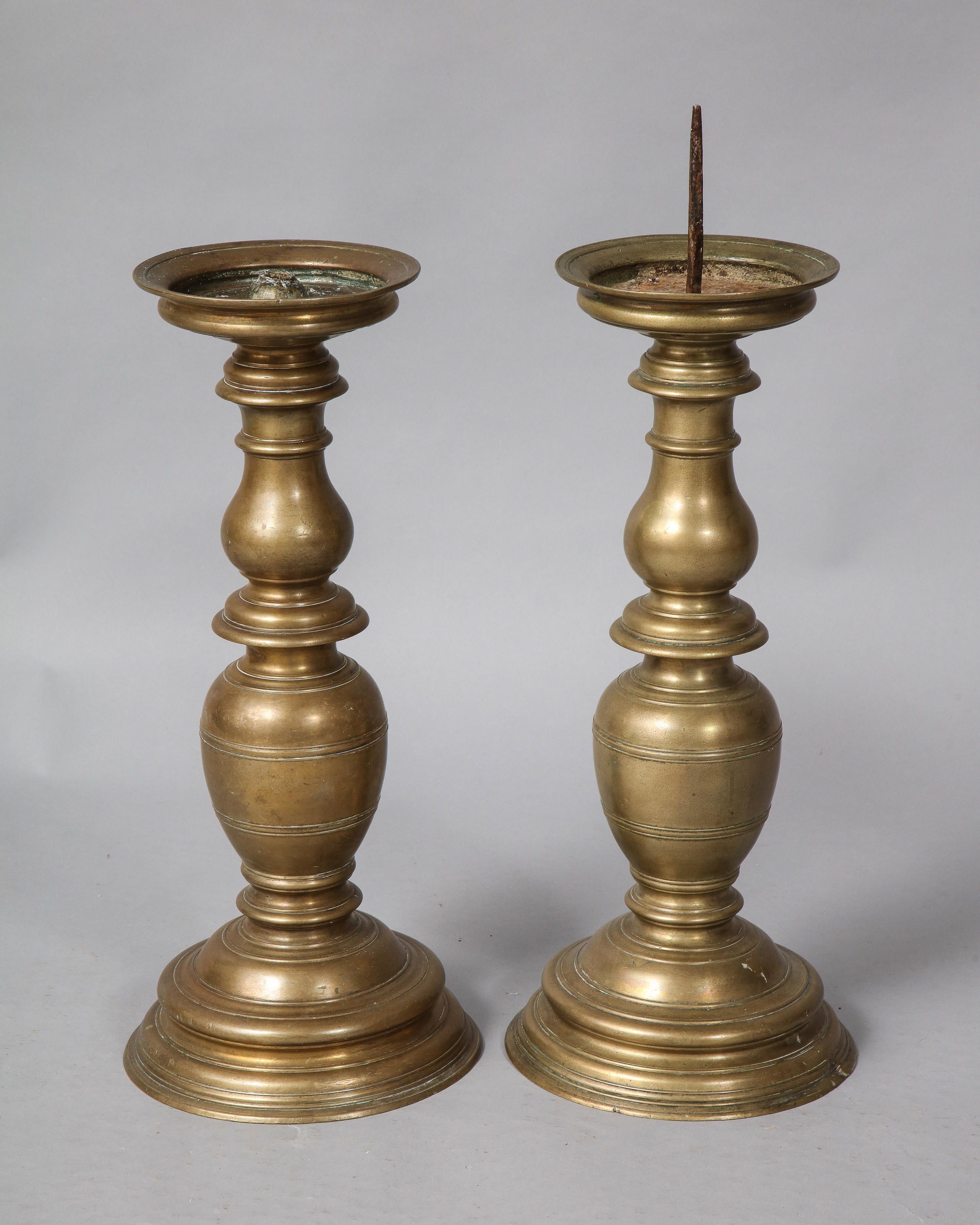 Pair of Italian Renaissance Bronze Candlesticks For Sale 1