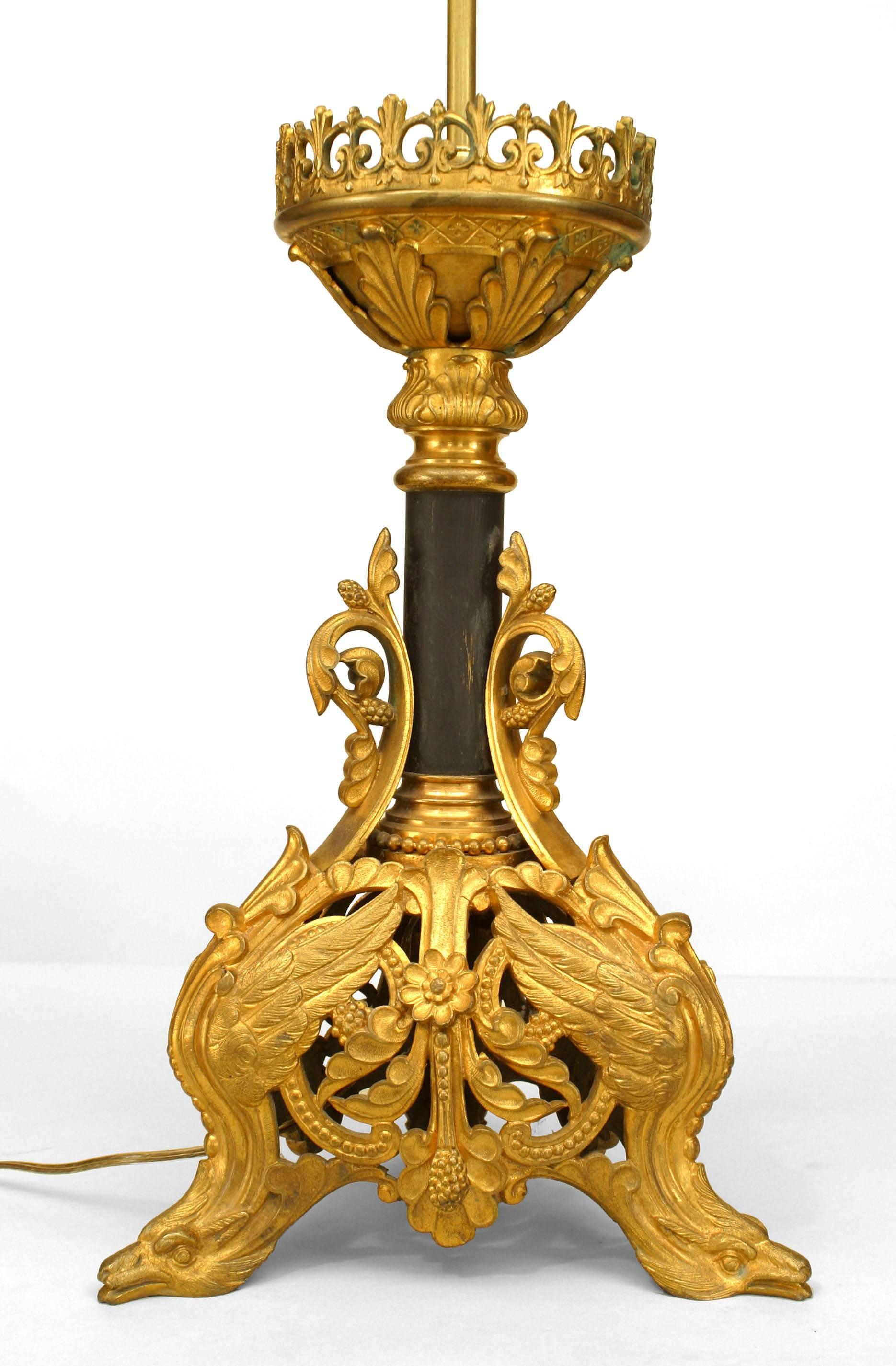 Renaissance Revival Pair of Italian Renaissance Style Gilt Bronze Filigree Table Lamps For Sale