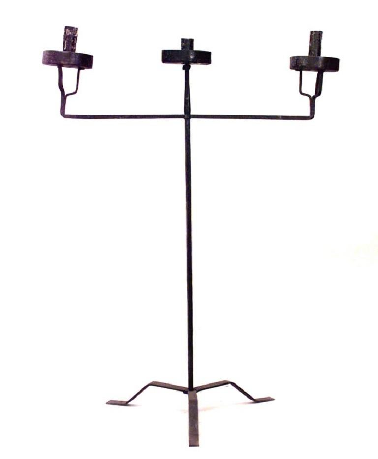 Néo-Renaissance Paire de torchères au sol en fer forgé de la Renaissance italienne en vente