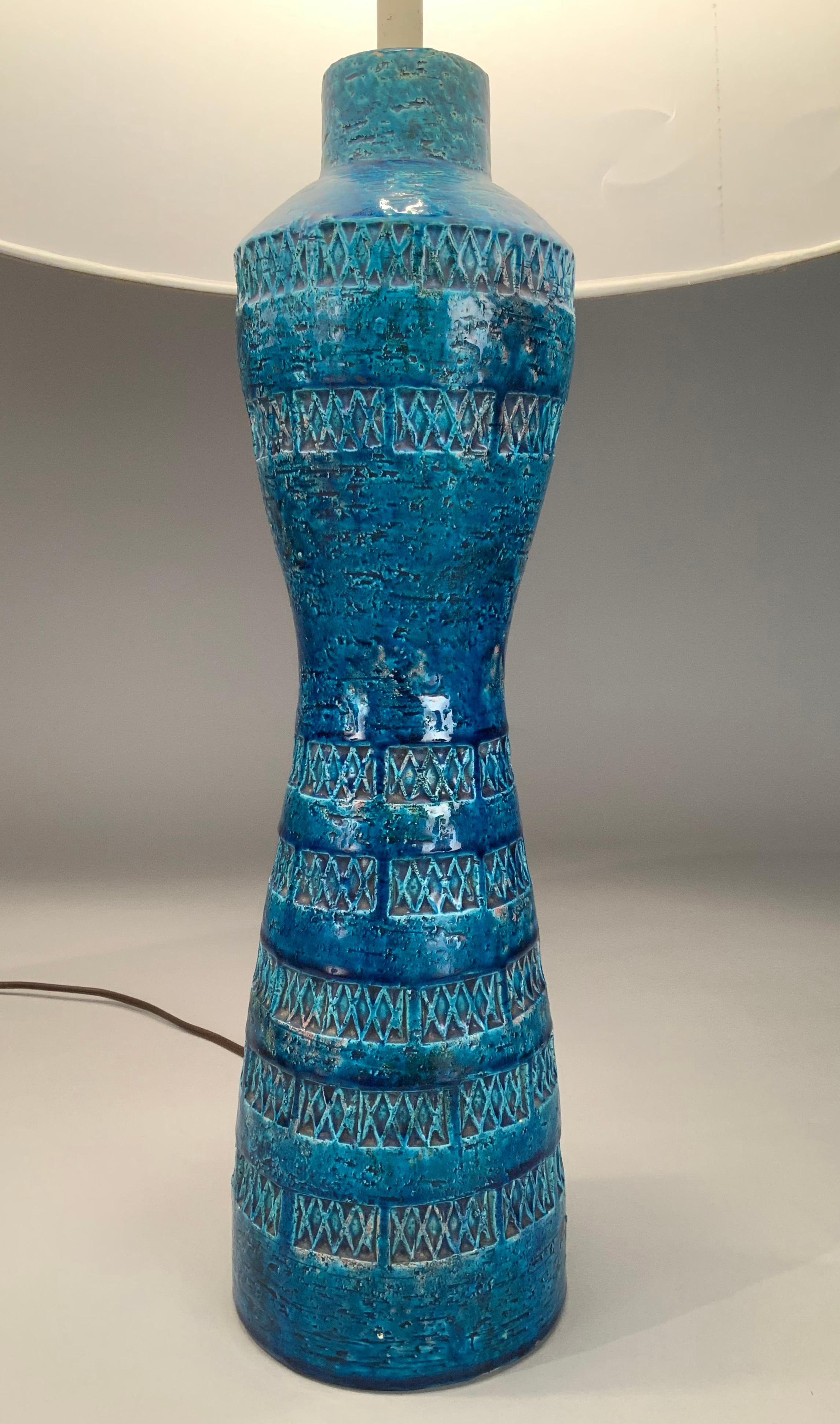 Mid-Century Modern Pair of Italian Rimini Blue Ceramic Lamps by Aldo Londi for Bitossi