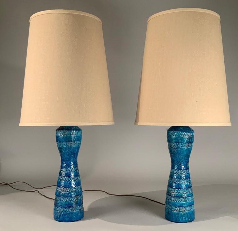 Pair of Italian Rimini Blue Ceramic Lamps by Aldo Londi for Bitossi For Sale 2