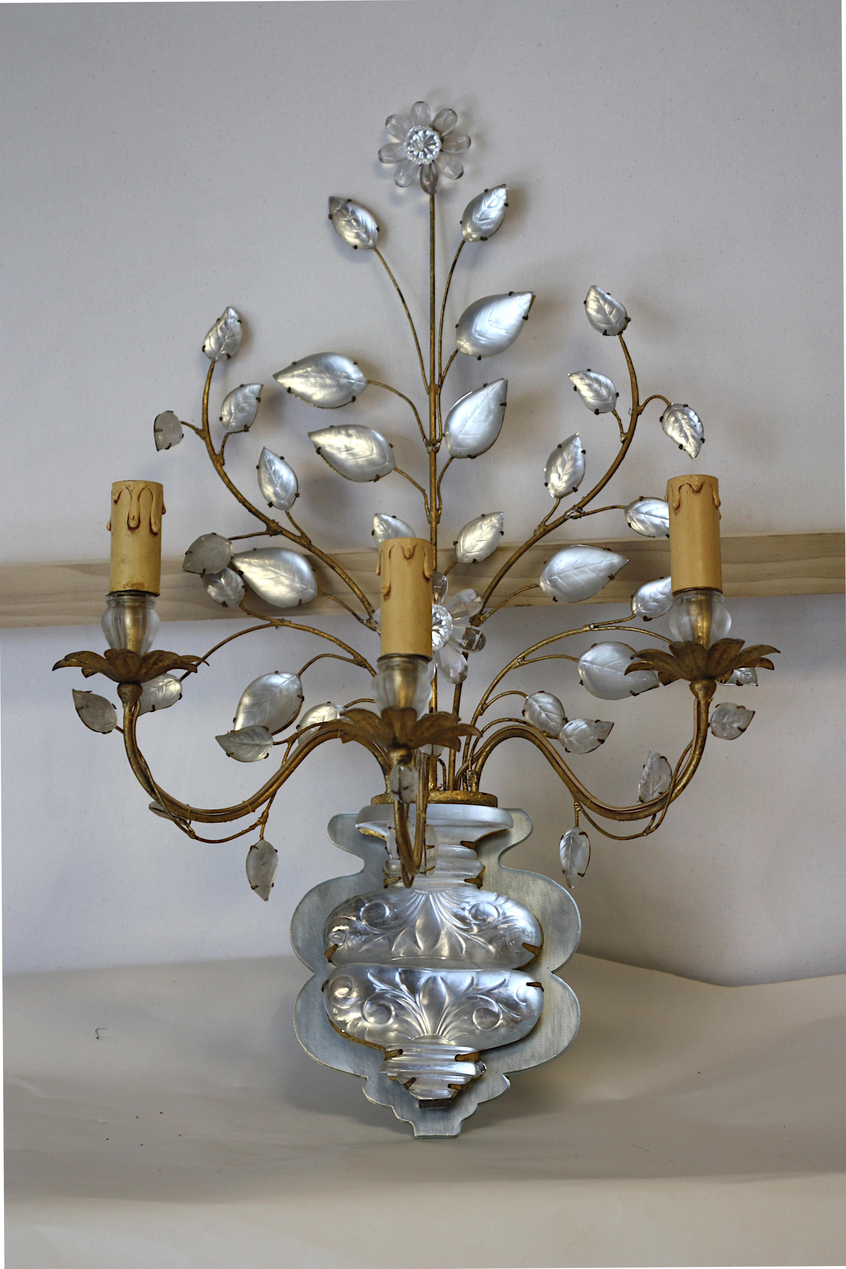 Pair of Italian Rock Crystal and Gilt Metal Three-Light Wall Lights For Sale 1