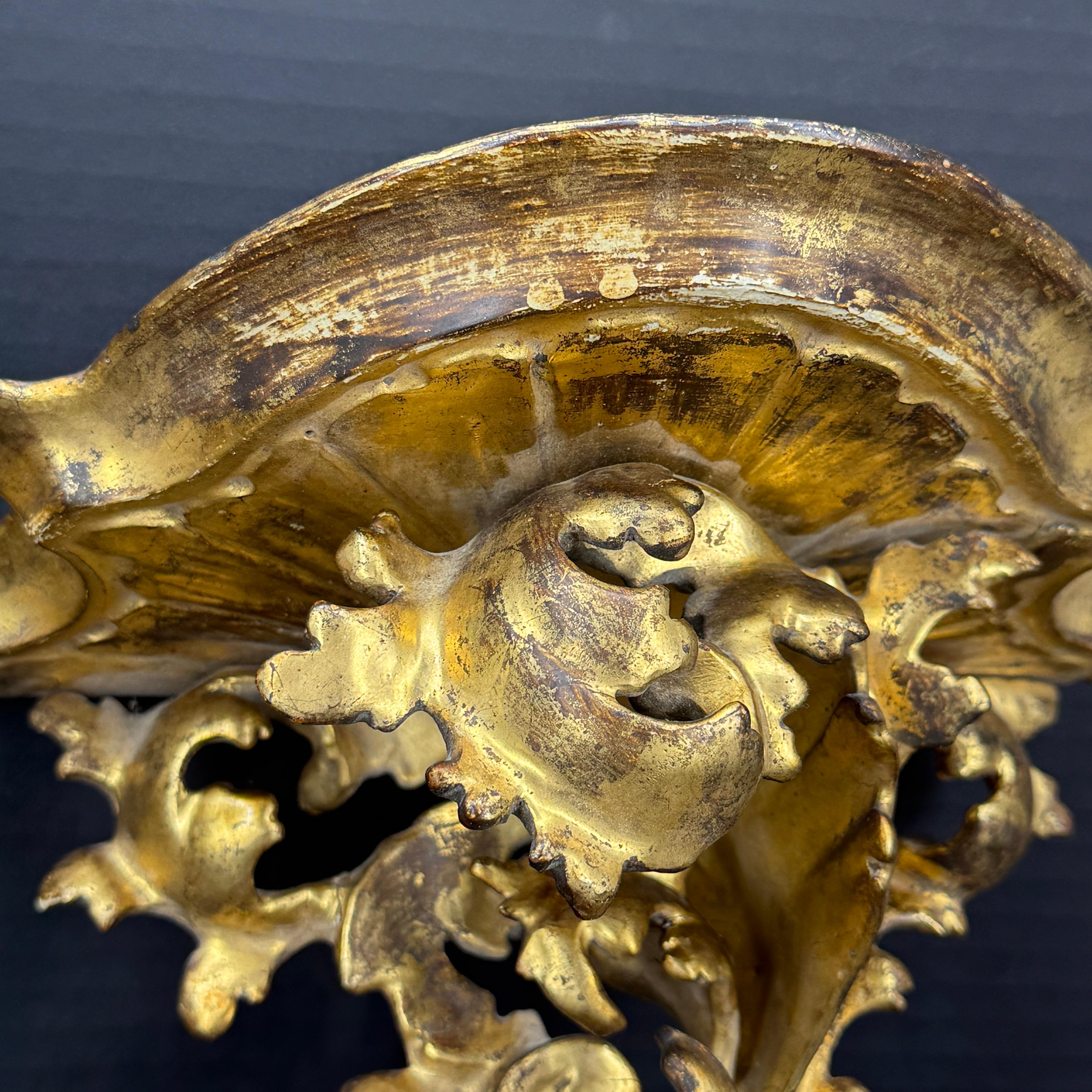 Par de Ménsulas de Pared de Arquitectura Rococó Italiana Doradas Dorado