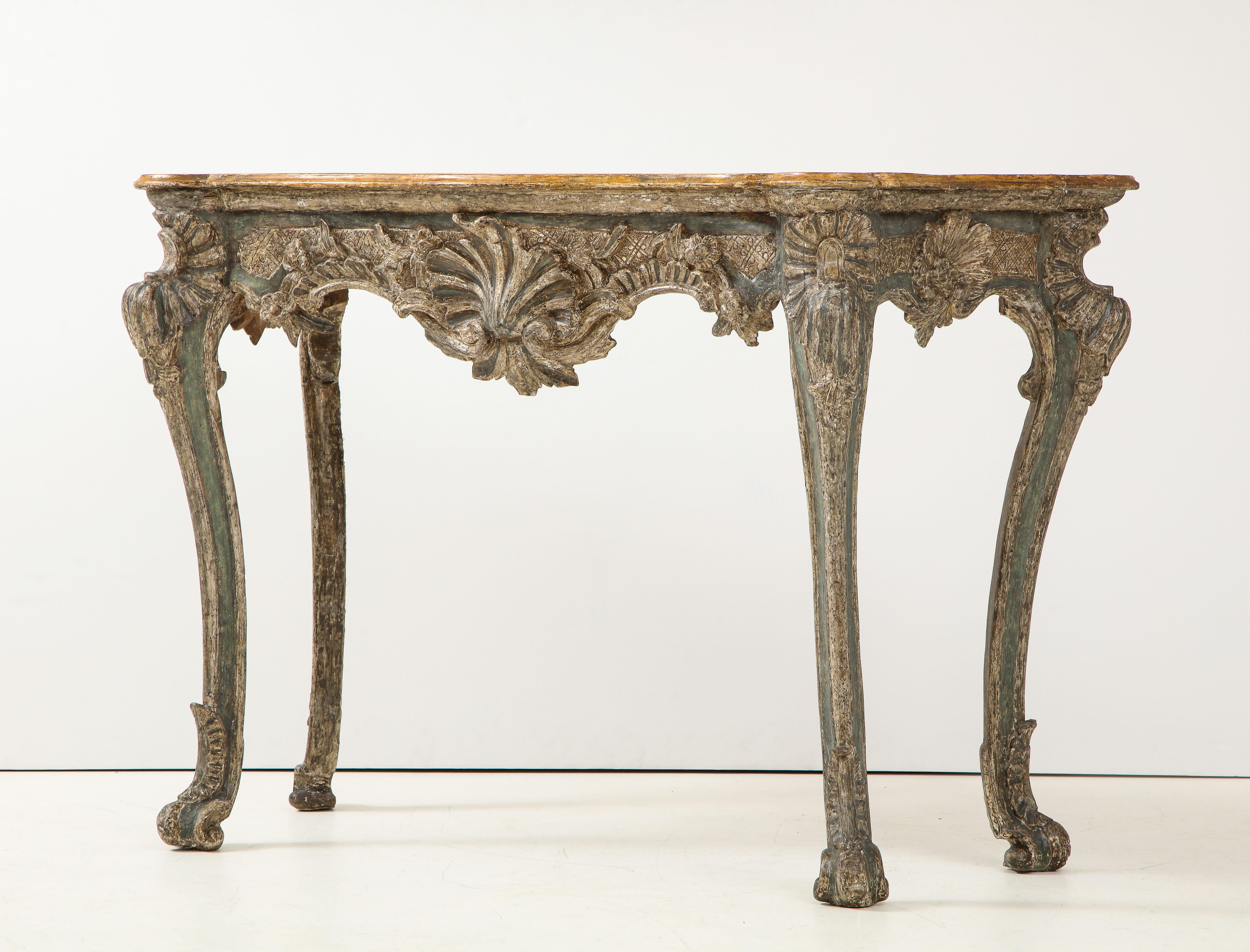 Pair of Italian Rococo Console Tables For Sale 1