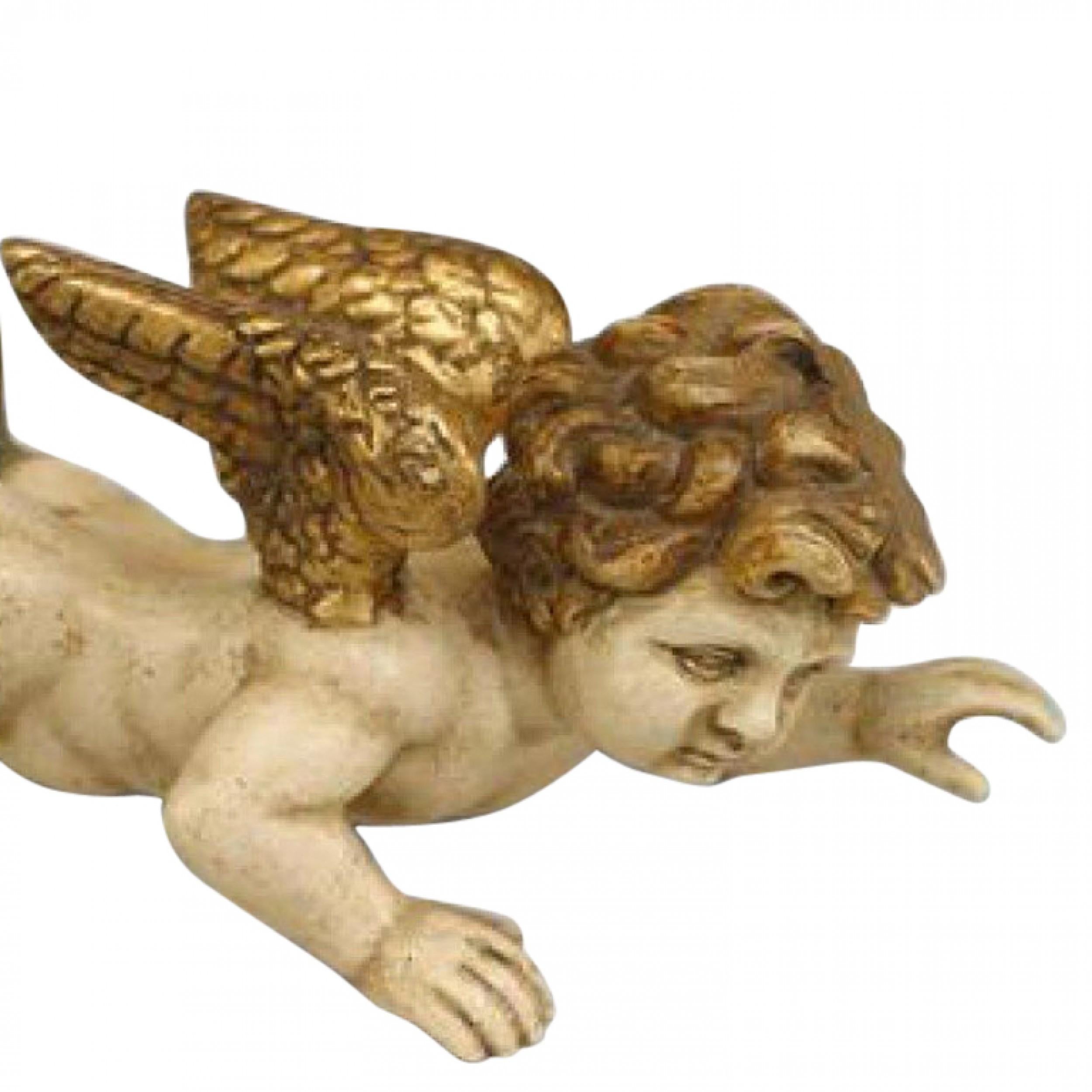 20th Century Pair of Italian Rococo Gilt Cupids For Sale