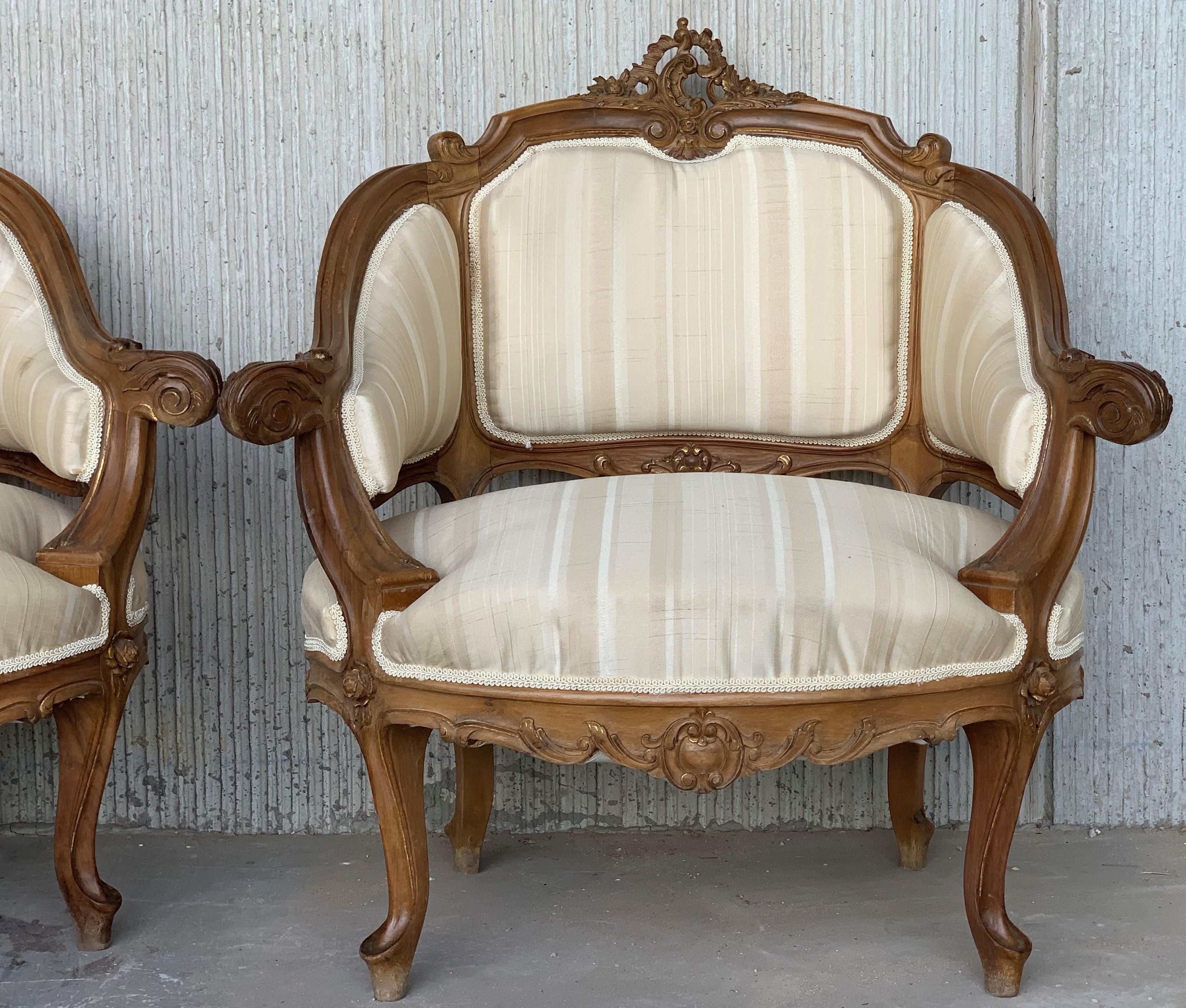 Pair of Italian Rococó Louis XV Fauteuils or Slipper Chairs For Sale 1