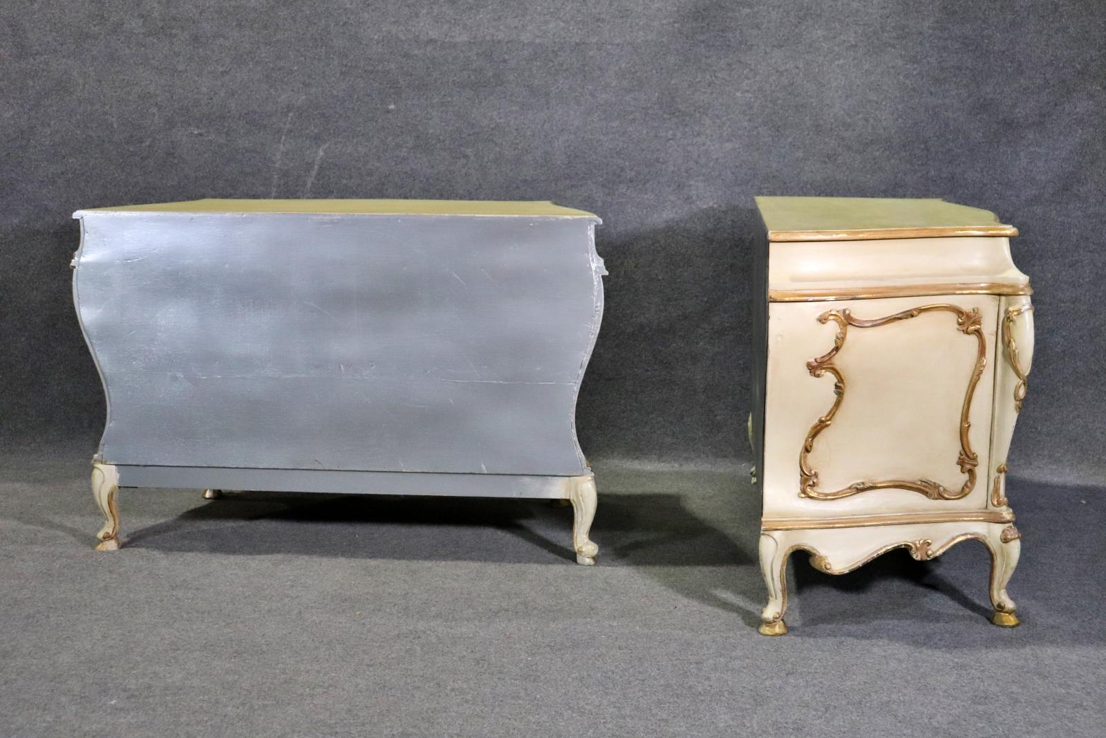 Pair of Italian Rococo Paint Decorated Creme and Giltwood Commodes  For Sale 14
