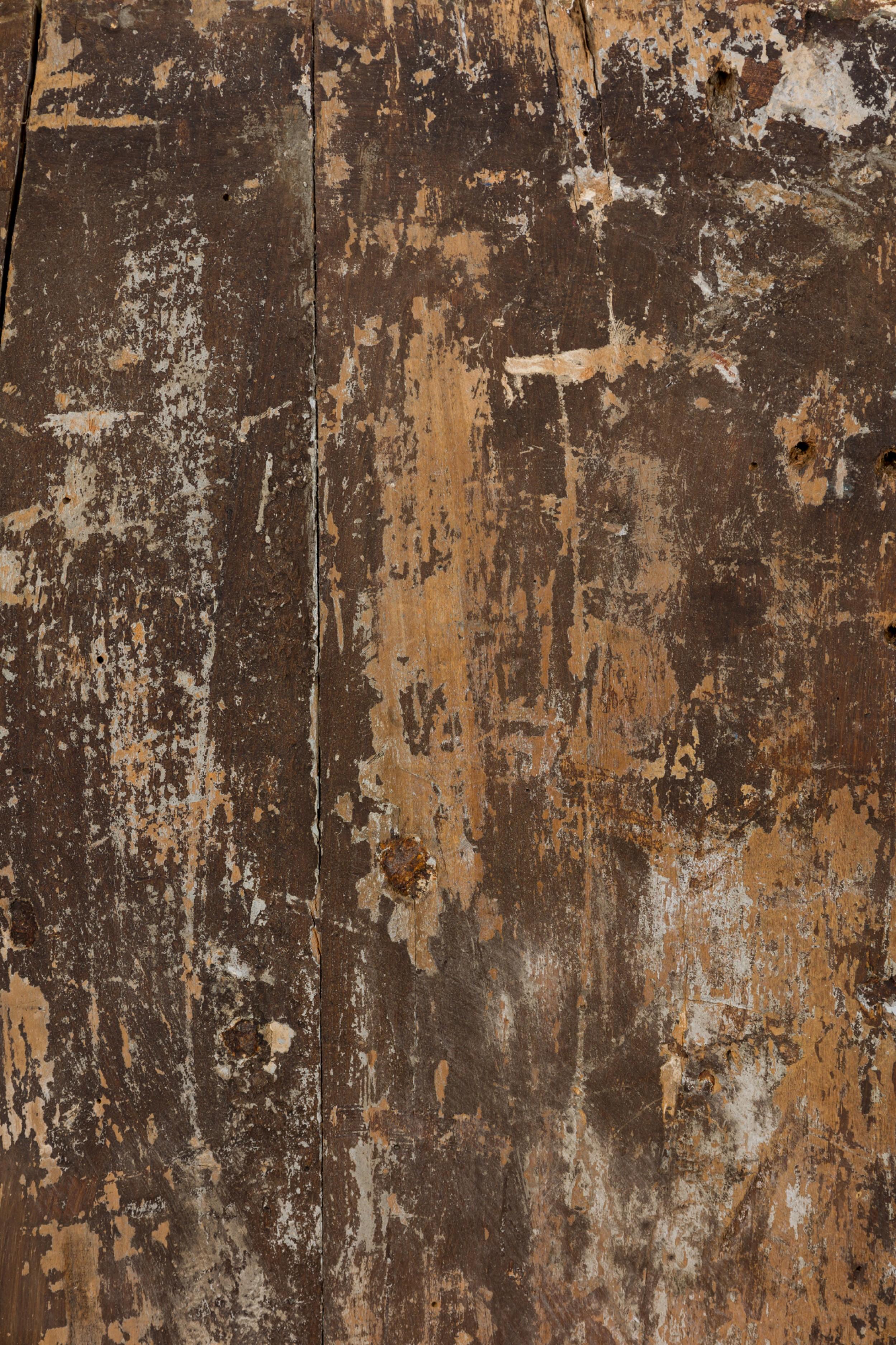 Pareja de Pedestales de Pilastra de Pared de Madera Foliada Pintada de Dorado Rococó Italiano en venta 4