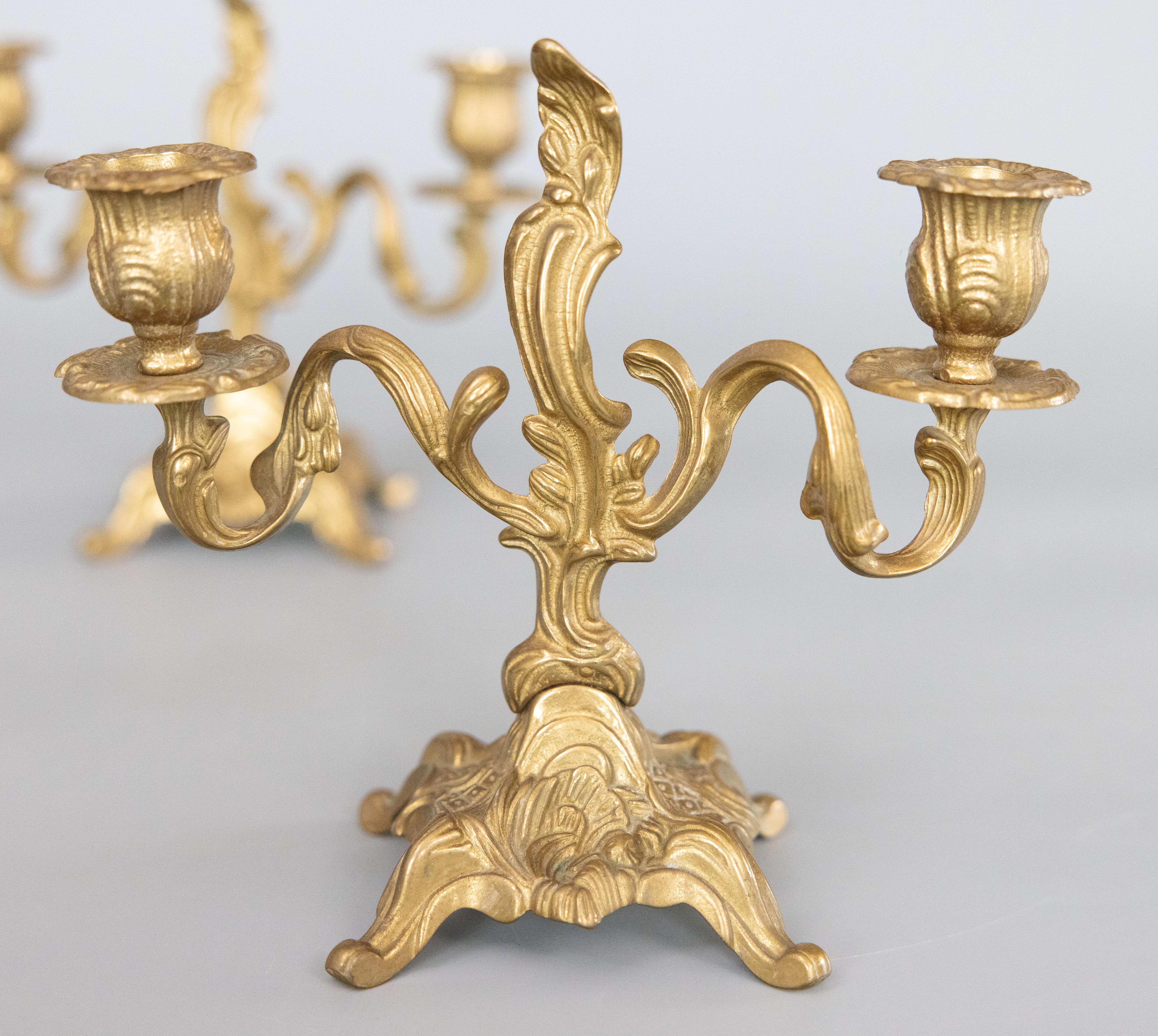 Pair of Italian Rococo Style Gilt Brass Candelabras Candle Holders, circa 1950 In Good Condition For Sale In Pearland, TX