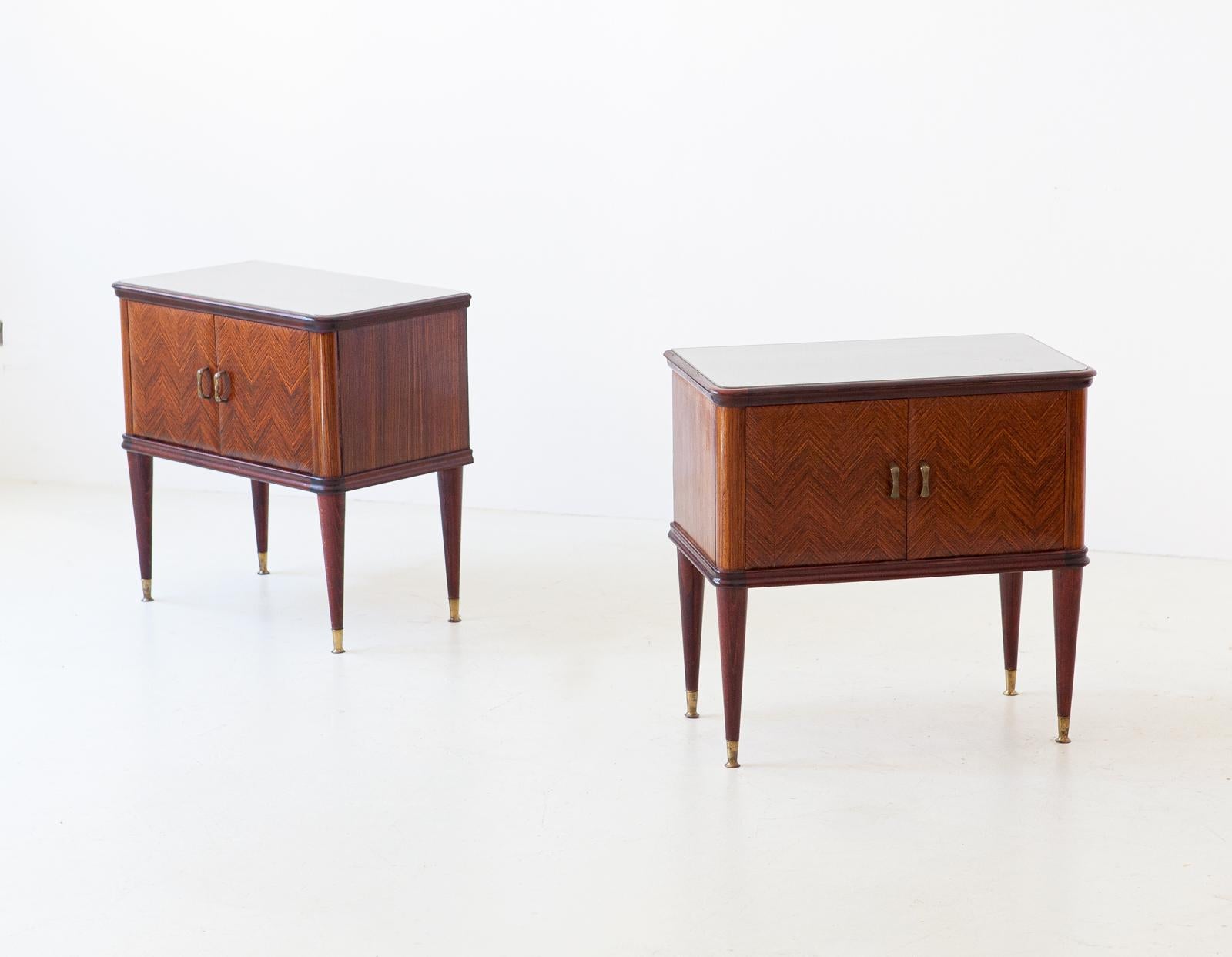 Mid-20th Century Pair of Italian Rosewood Bedside Tables with Grey Glass Top, 1950s
