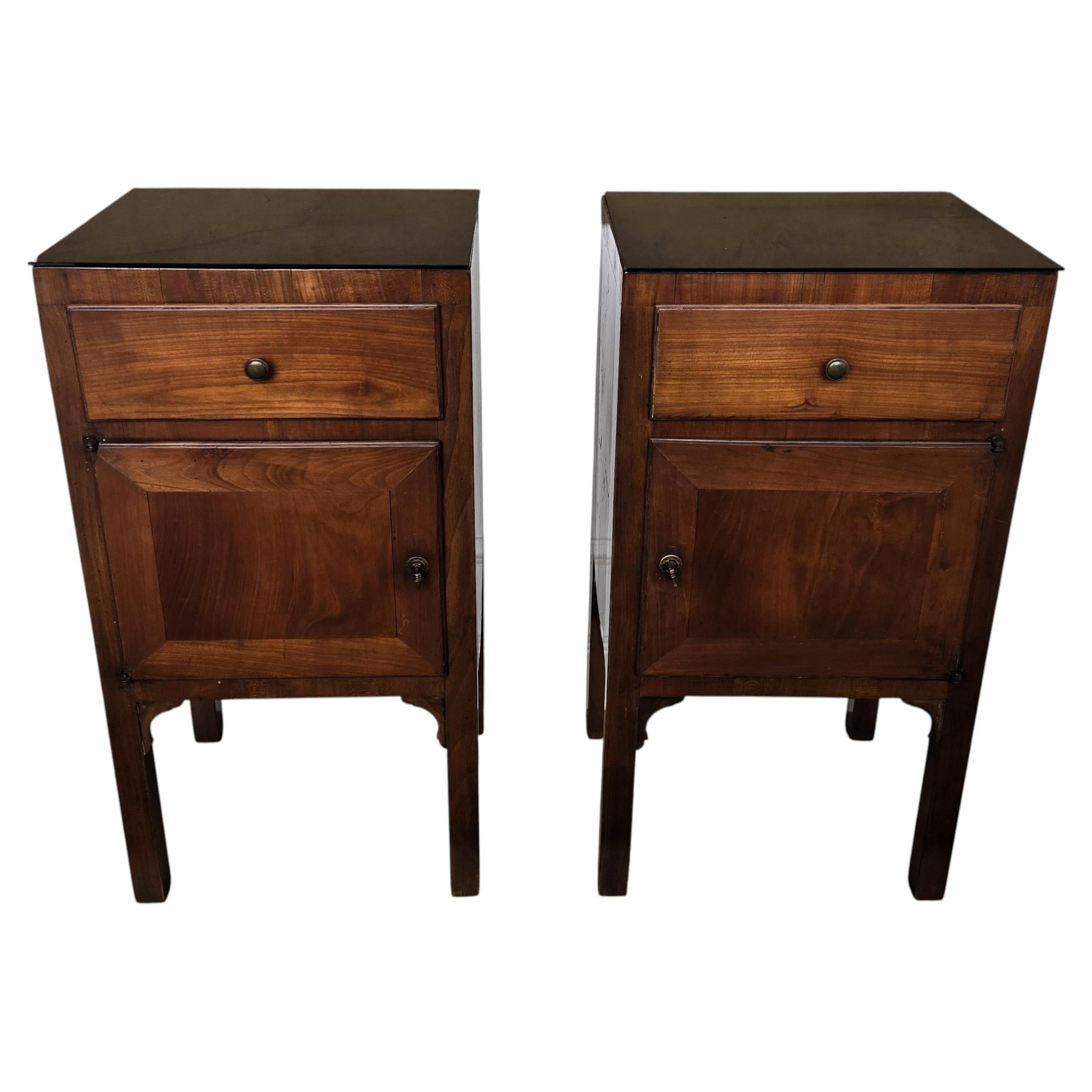 What is the difference between a nightstand and a night table?