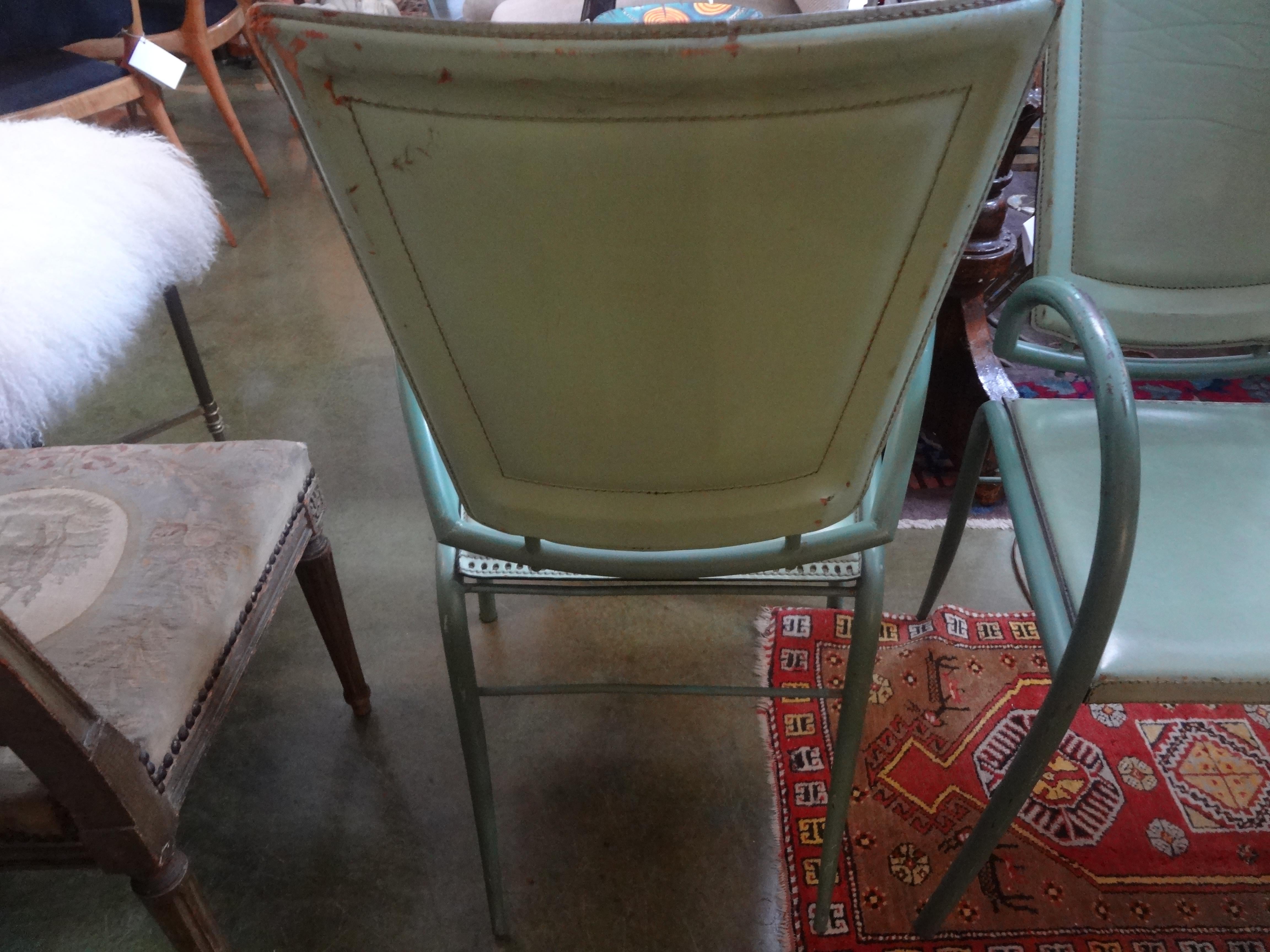 Cuir Paire de chaises italiennes Sawaya et Moroni en fer et cuir en vente