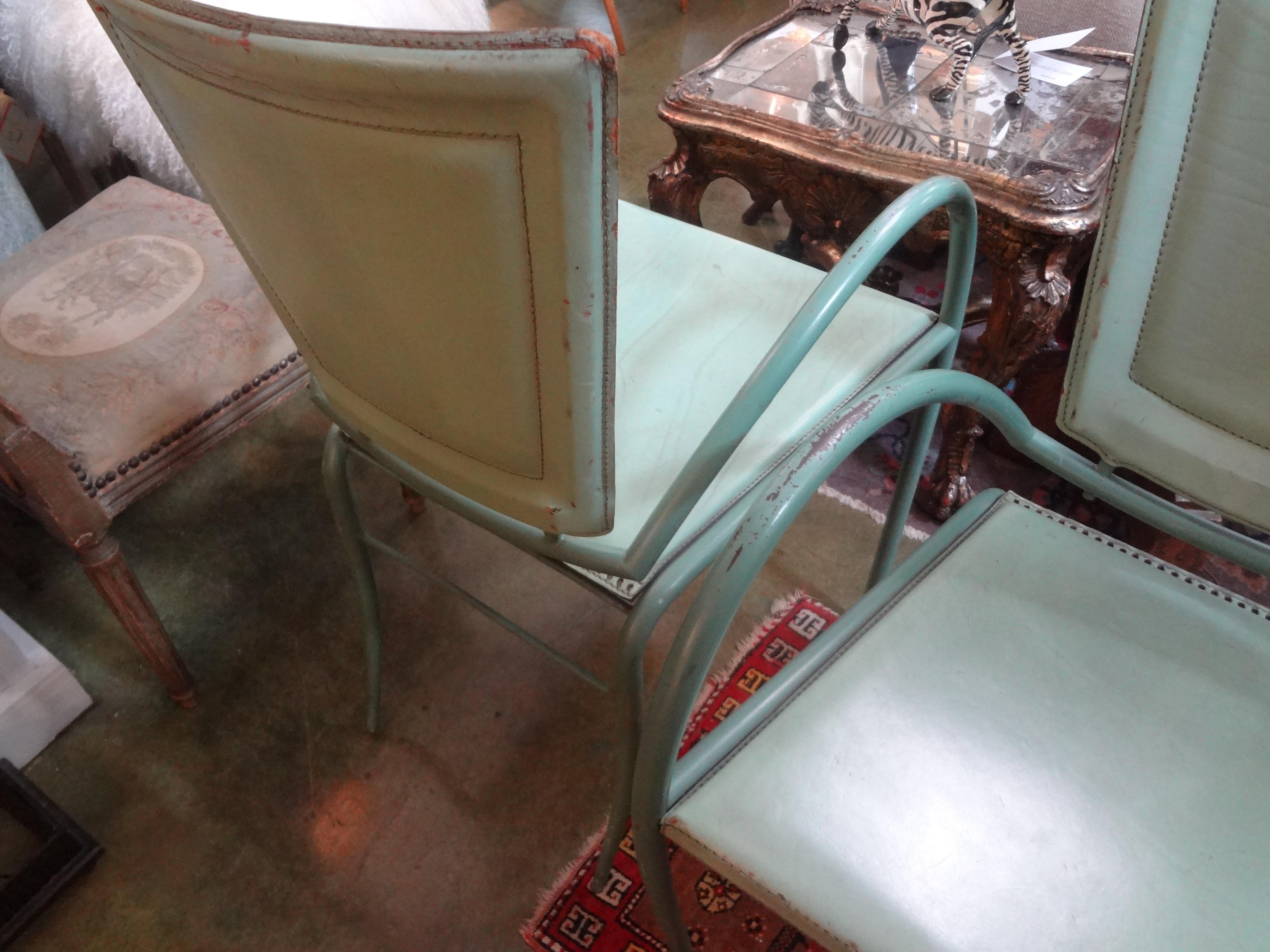 Paar italienische Sawaya- und Moroni-Stühle aus Eisen und Leder aus Eisen und Leder im Angebot 2