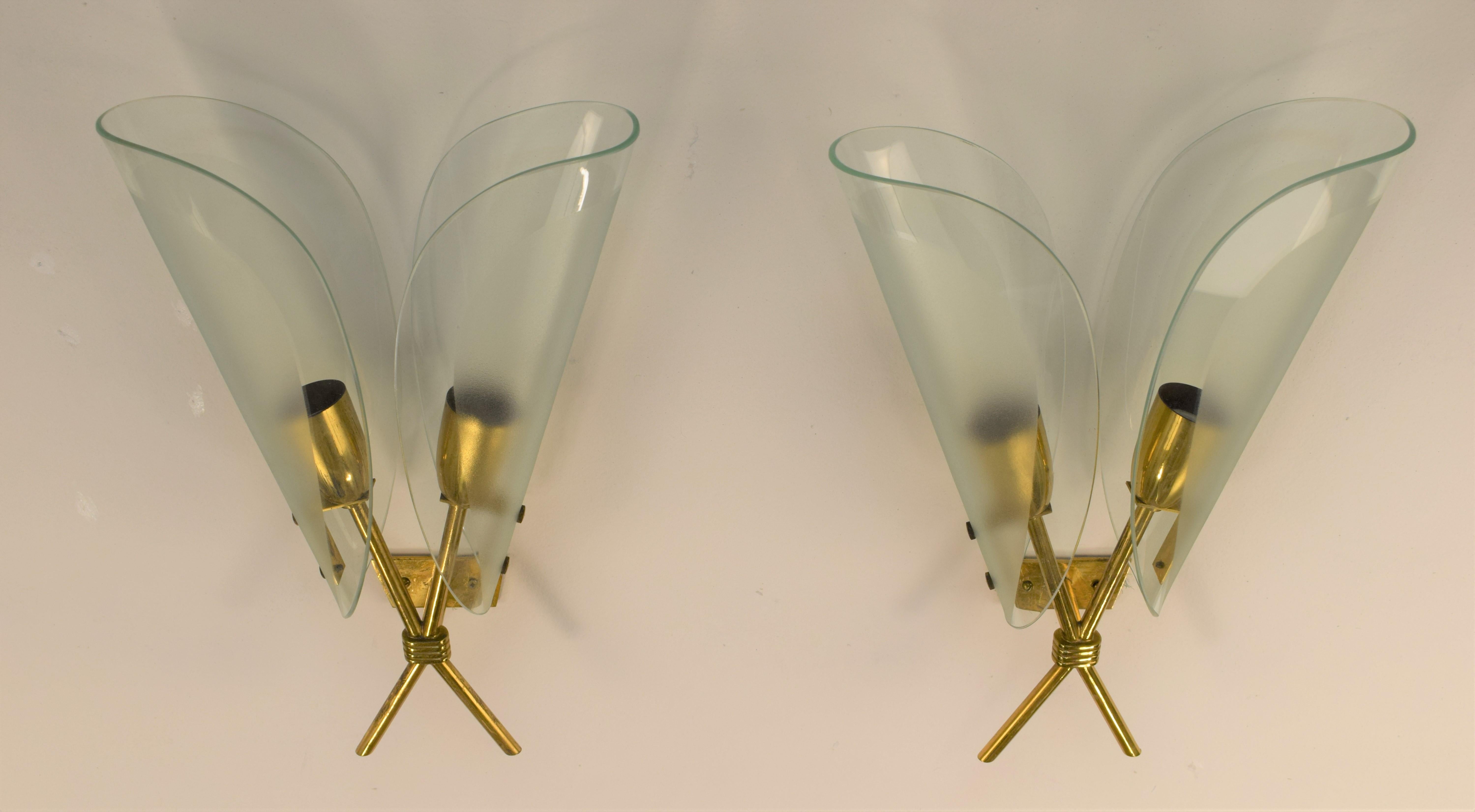 Mid-20th Century Pair of Italian Sconces, Brass and Glass, 1950s