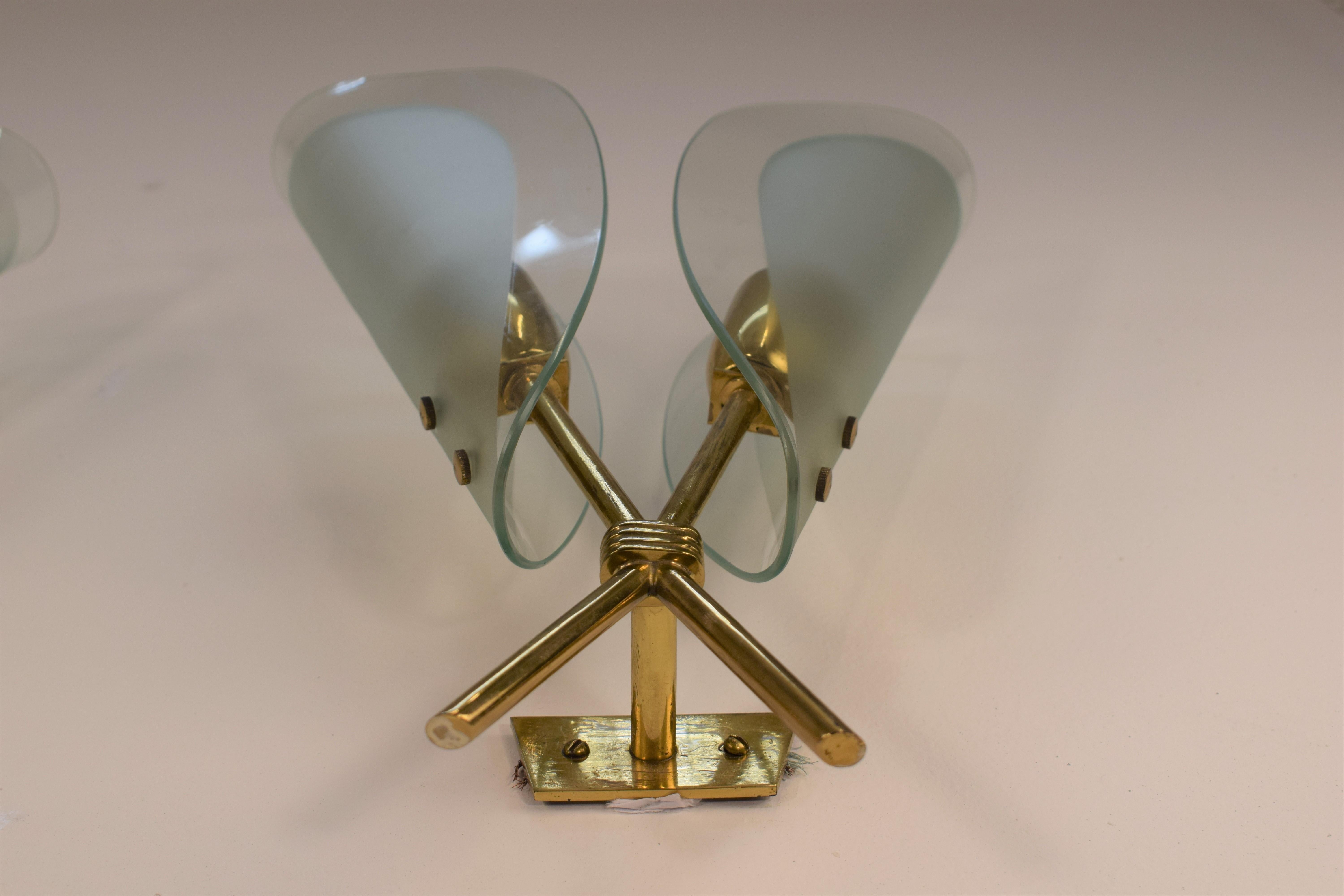 Pair of Italian Sconces, Brass and Glass, 1950s 4