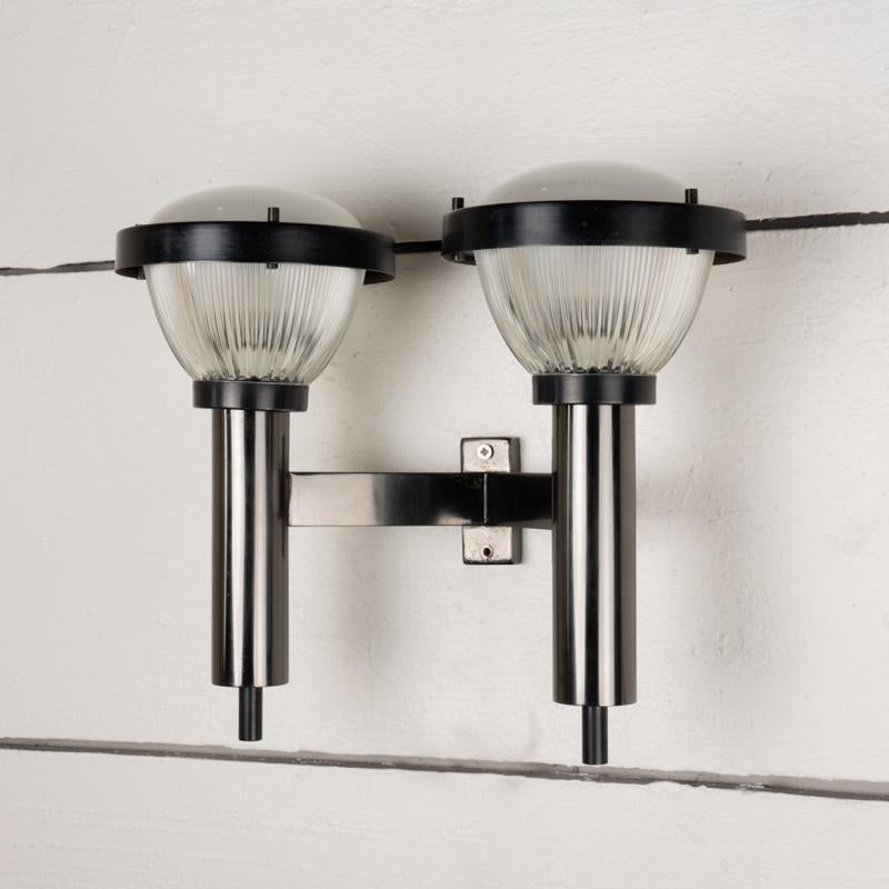 Mid-Century Modern Pair of Italian sconces by Azucena from the 70s For Sale