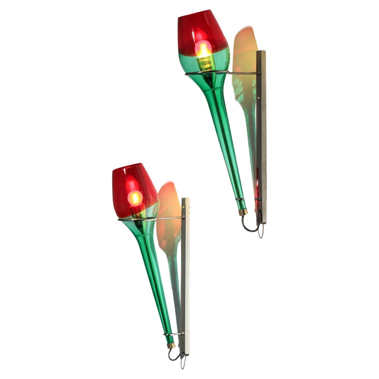 pair of Italian sconces by Vinicio Vianello for Vistosi 60's red and green glass For Sale