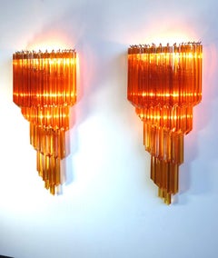Paire d'appliques italiennes de style Venini 41 couleur ambre Quadriedri, Murano, années 1980