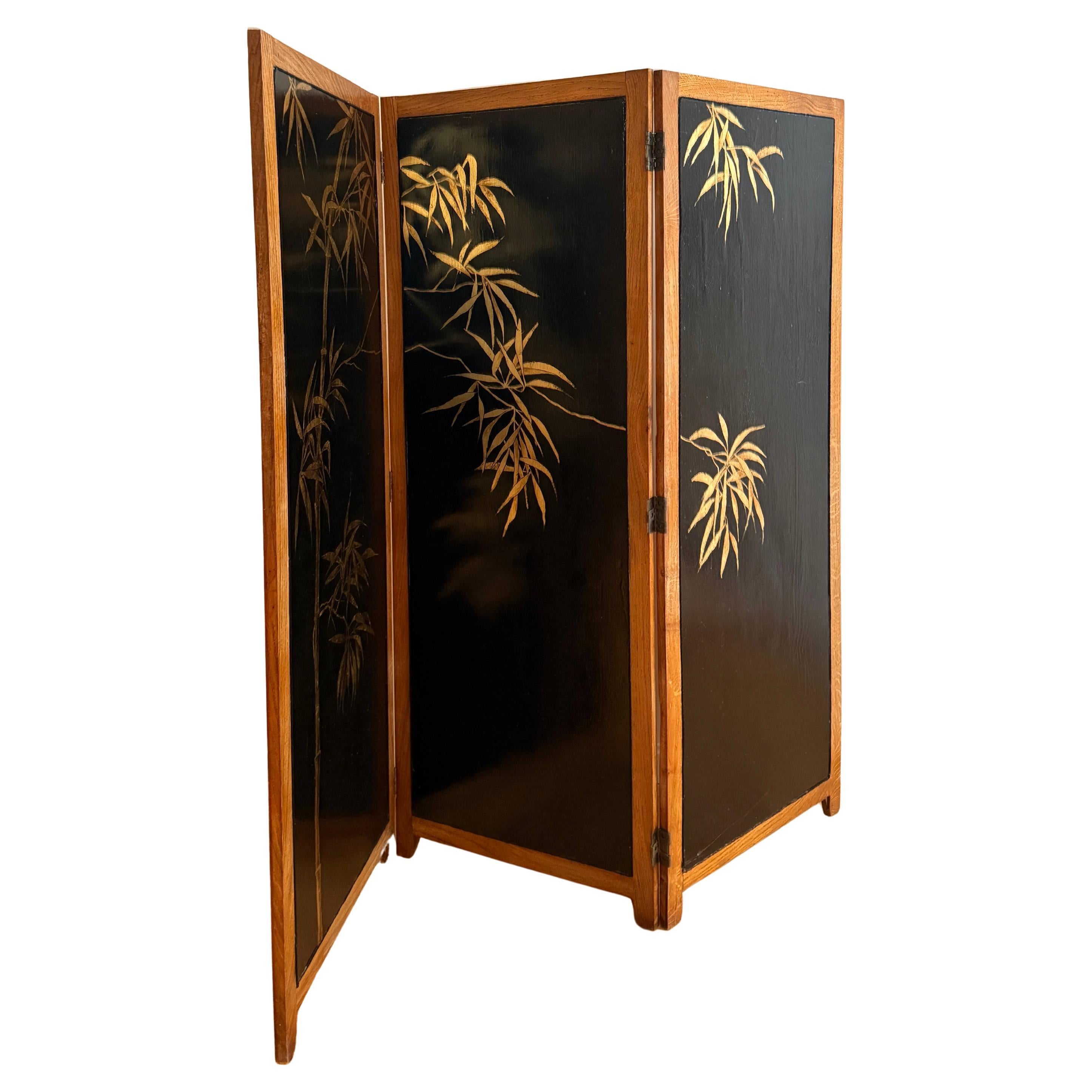 Pair of Italian screens For Sale