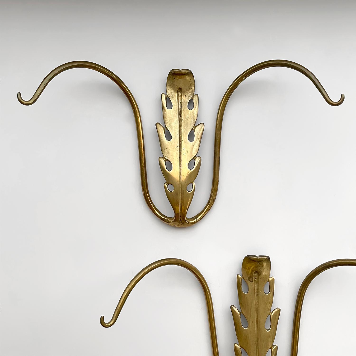 Pair of Italian Sculpted Brass Wall Hooks For Sale 7