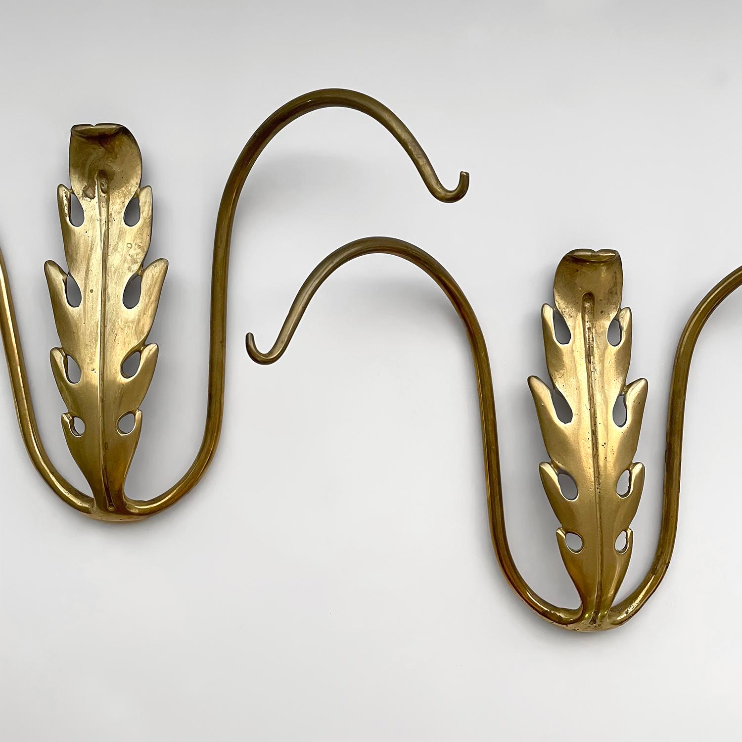 Pair of Italian Sculpted Brass Wall Hooks For Sale 8