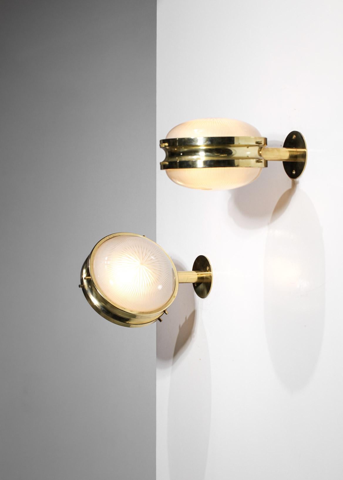 Pair of wall sconces from the 60's by the Italian designer Sergio Mazza for Artemide, model 