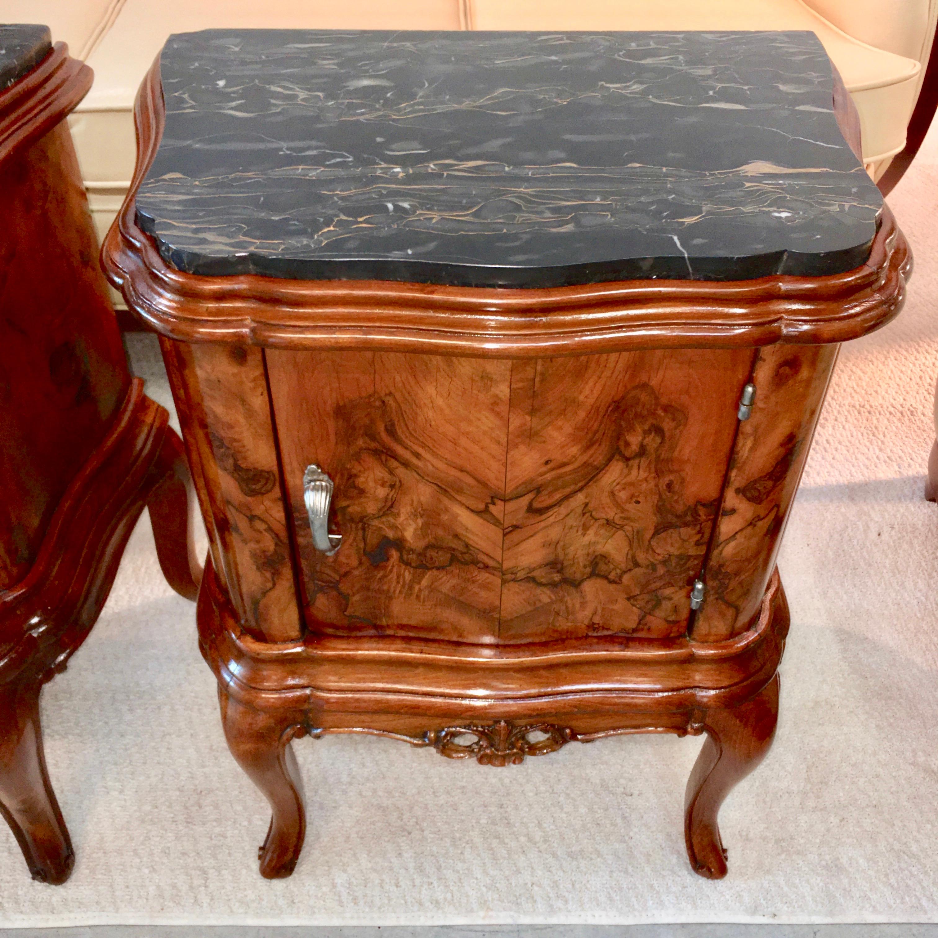 19th Century Pair of Italian Serpentine Nightstands with Marble Tops