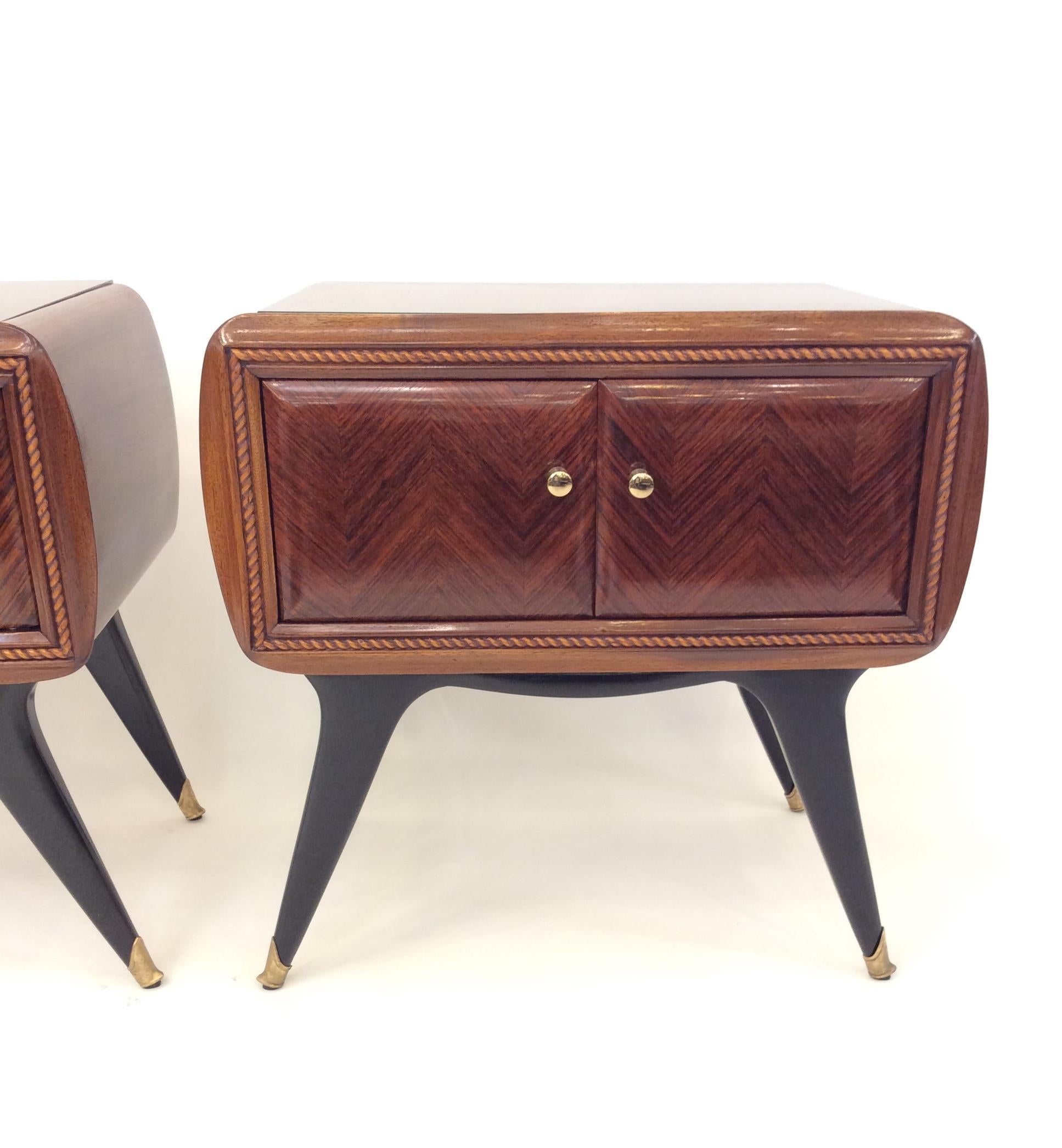 Pair of Italian Nightstands in the Style of Gio Ponti, circa 1950 For Sale 4