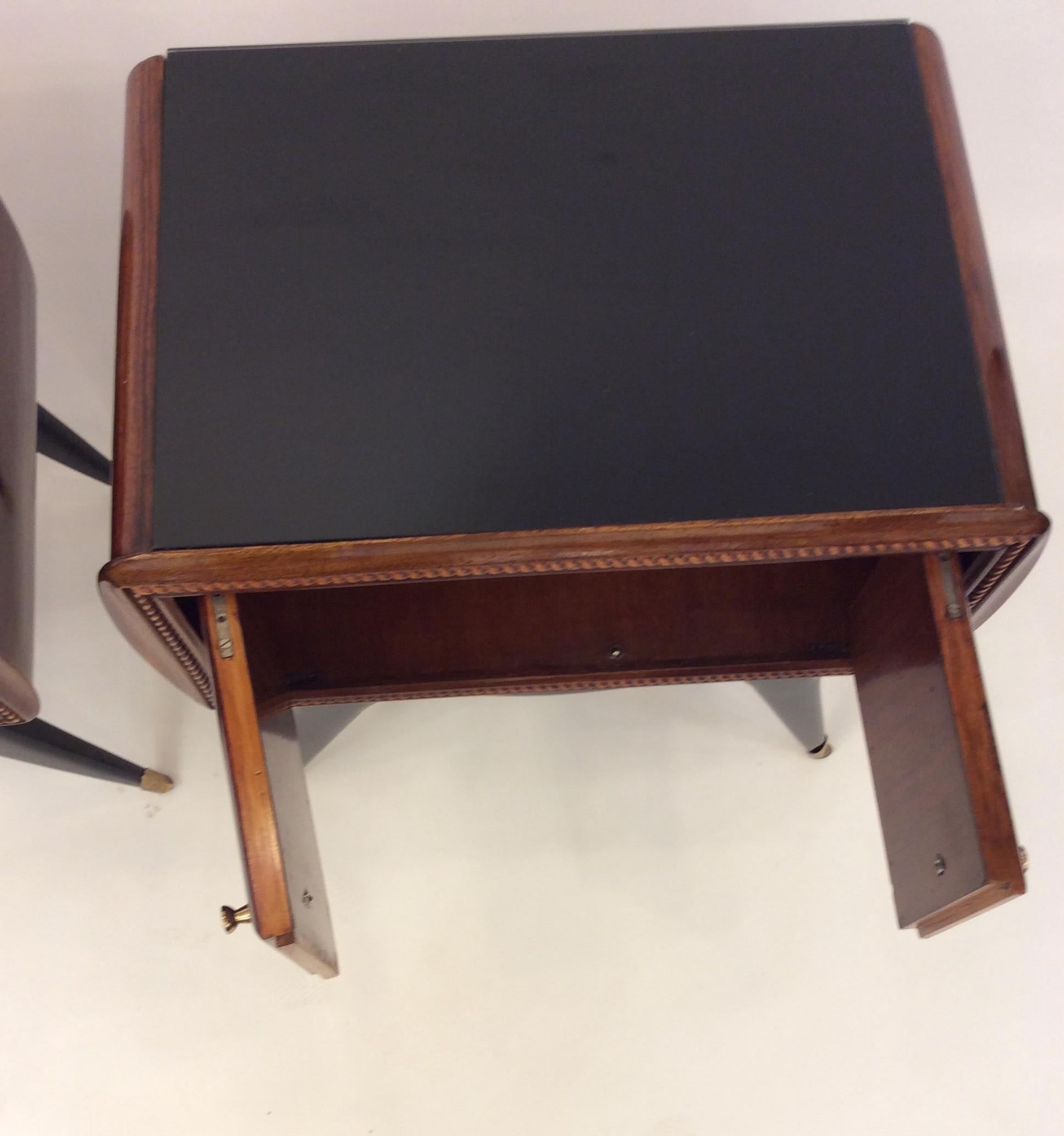 Pair of Italian Nightstands in the Style of Gio Ponti, circa 1950 For Sale 6