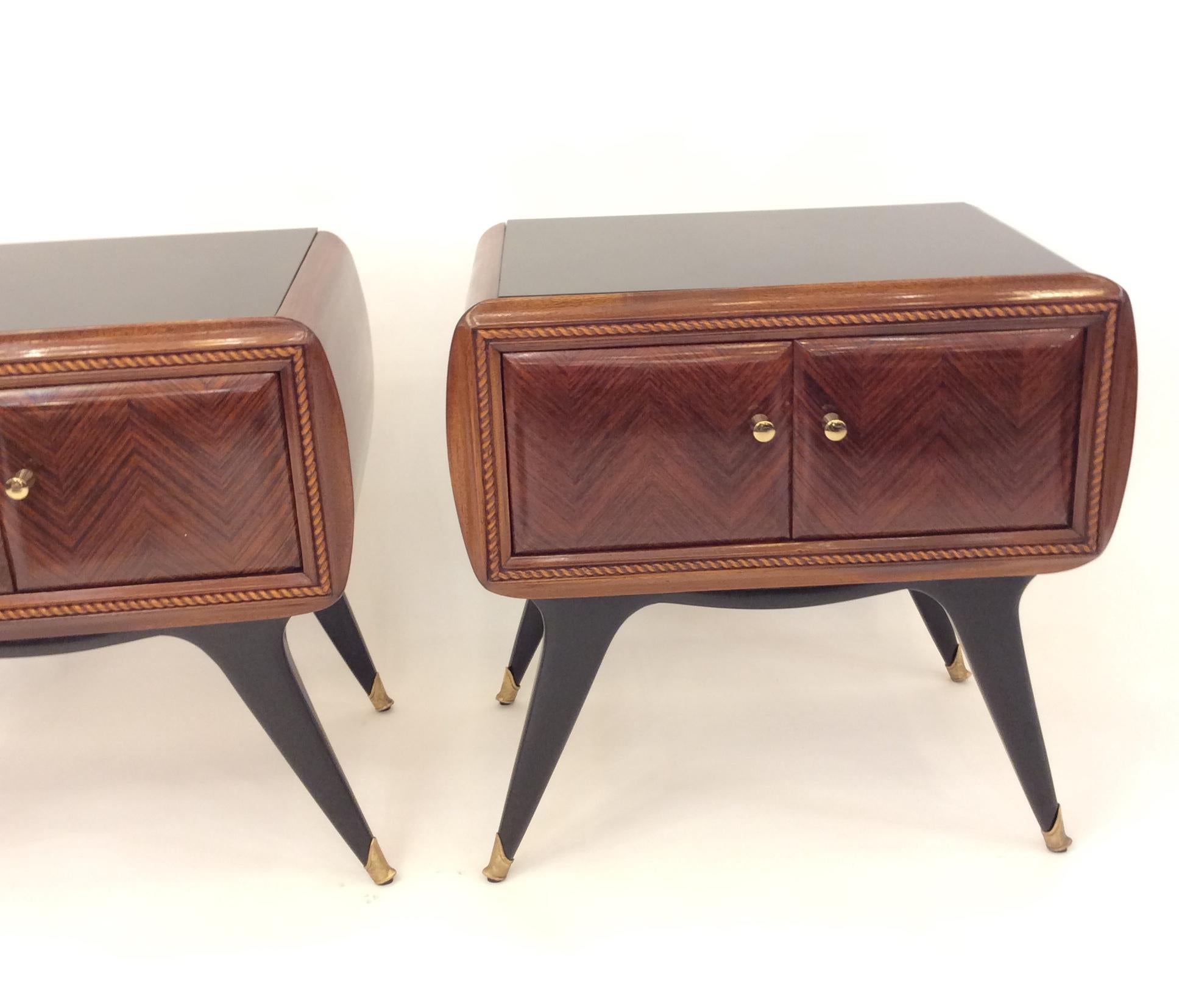Pair of Italian Nightstands in the Style of Gio Ponti, circa 1950 For Sale 2