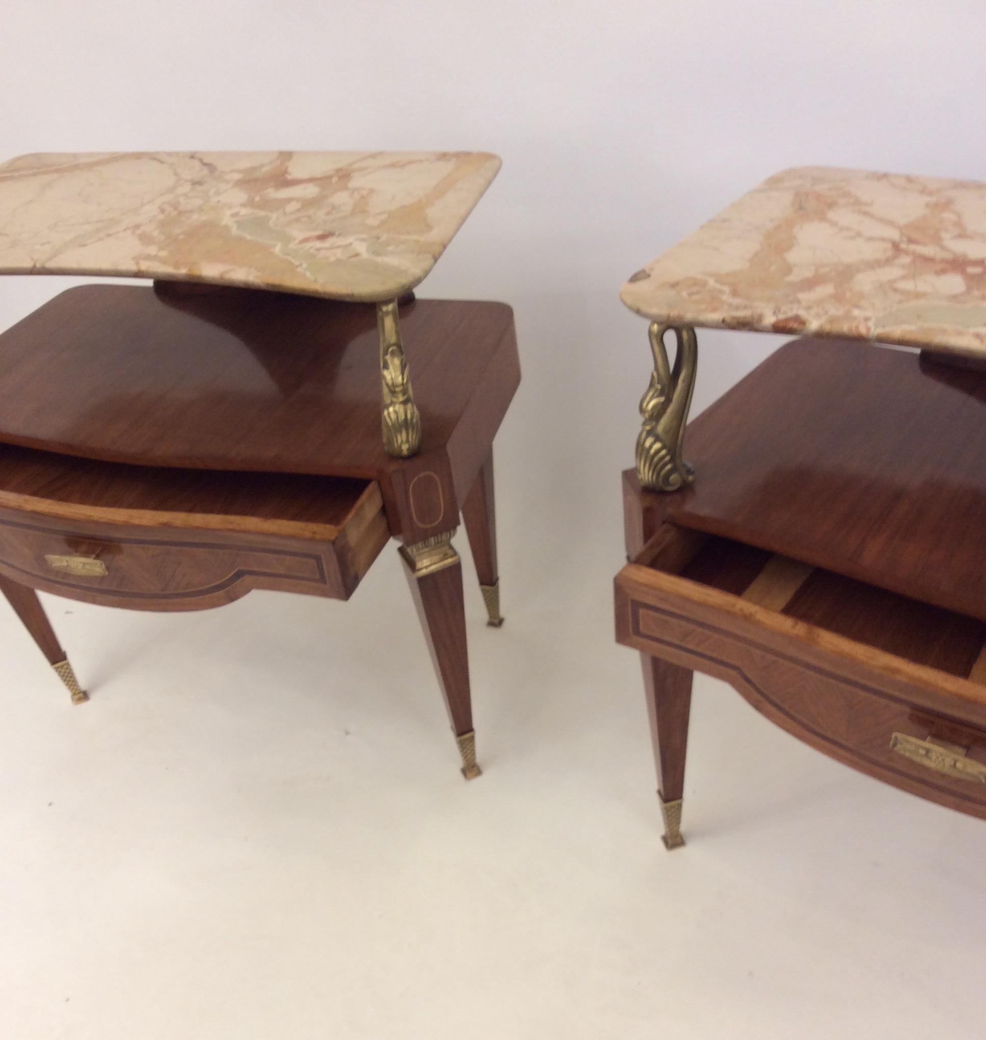 Pair of Italian Side Tables in the Style of Gio Ponti, circa 1940 For Sale 4