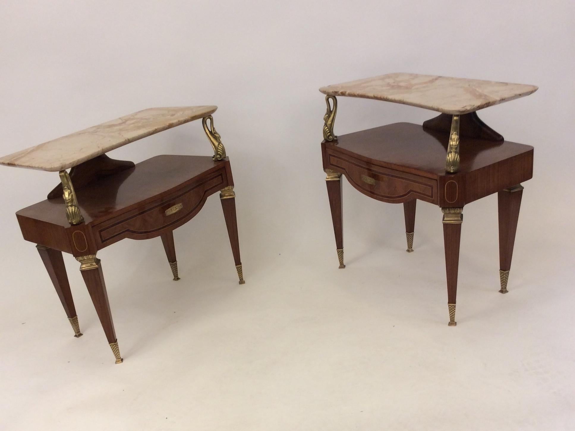 Pair of Italian Side Tables in the Style of Gio Ponti, circa 1940 For Sale 11