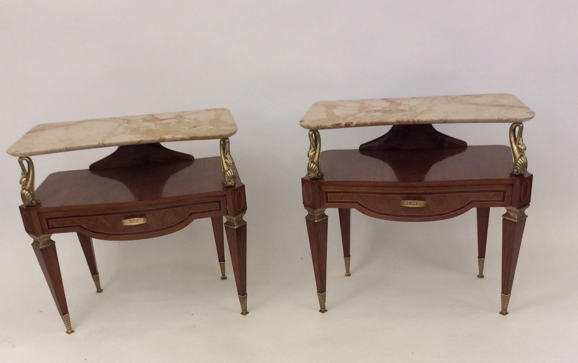 Pair of Italian Side Tables in the Style of Gio Ponti, circa 1940 In Good Condition For Sale In London, GB