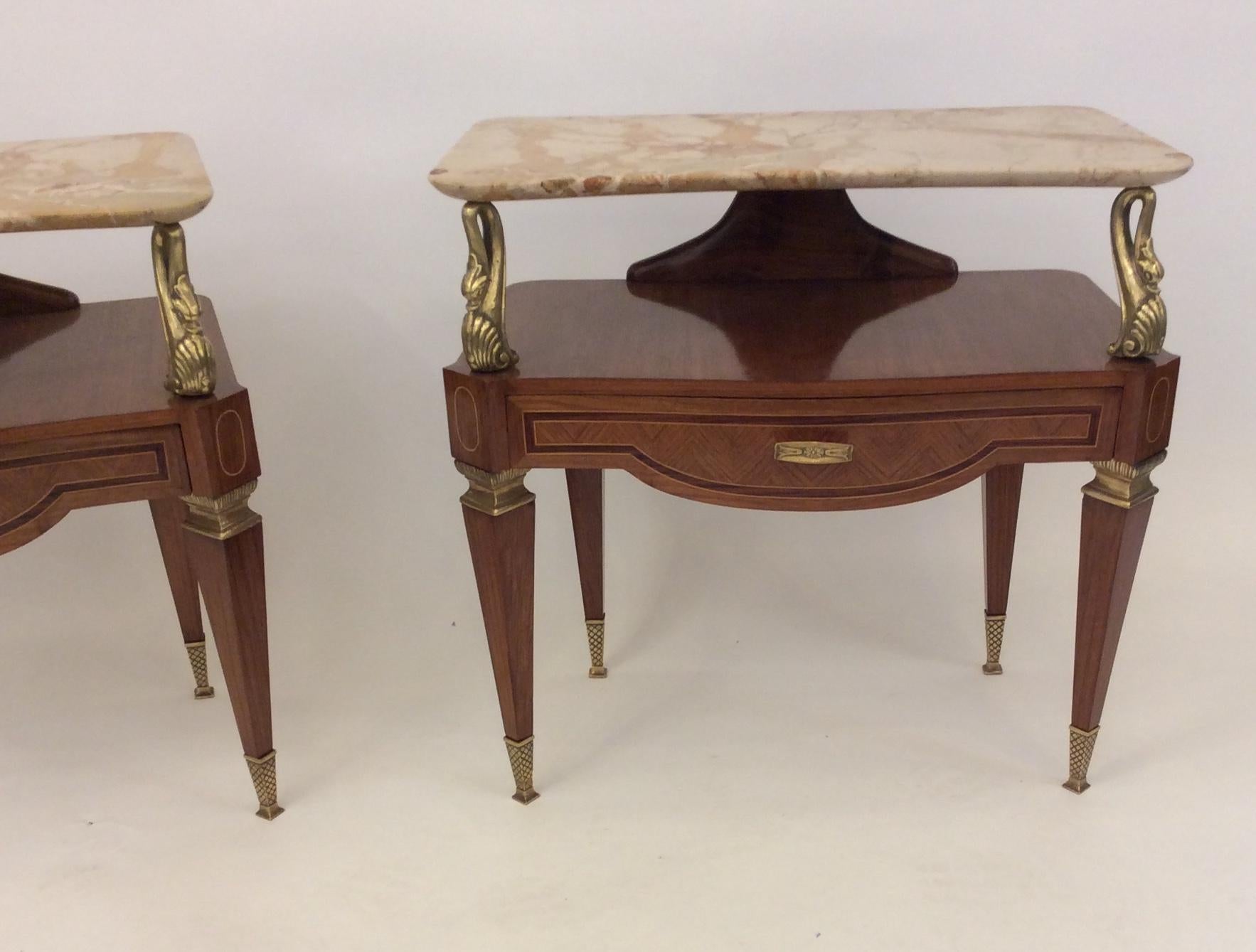 Mid-20th Century Pair of Italian Side Tables in the Style of Gio Ponti, circa 1940 For Sale