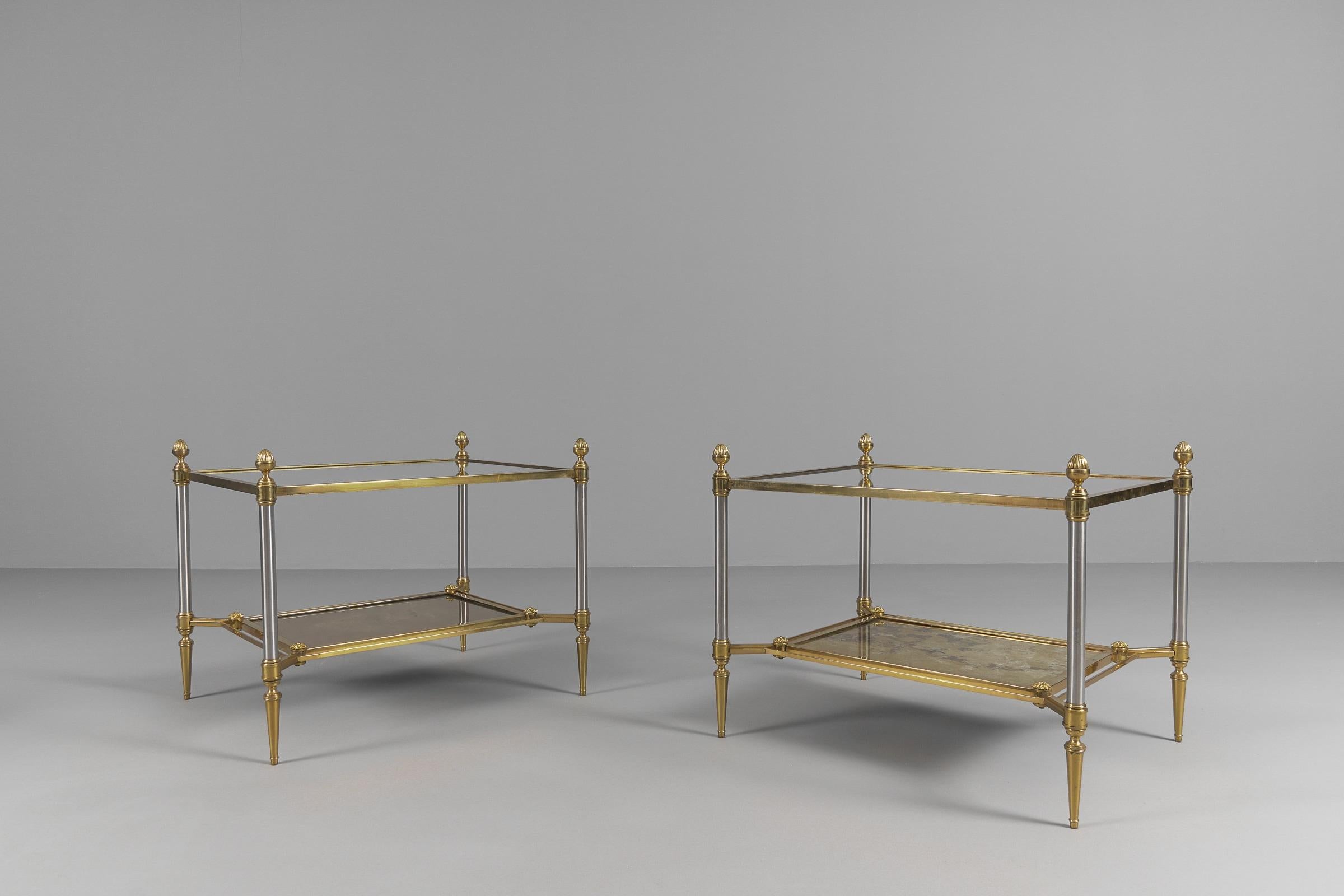 Pair of Italian Side Tables in Brass and Glass, 1960s Hollywood Regency For Sale 6