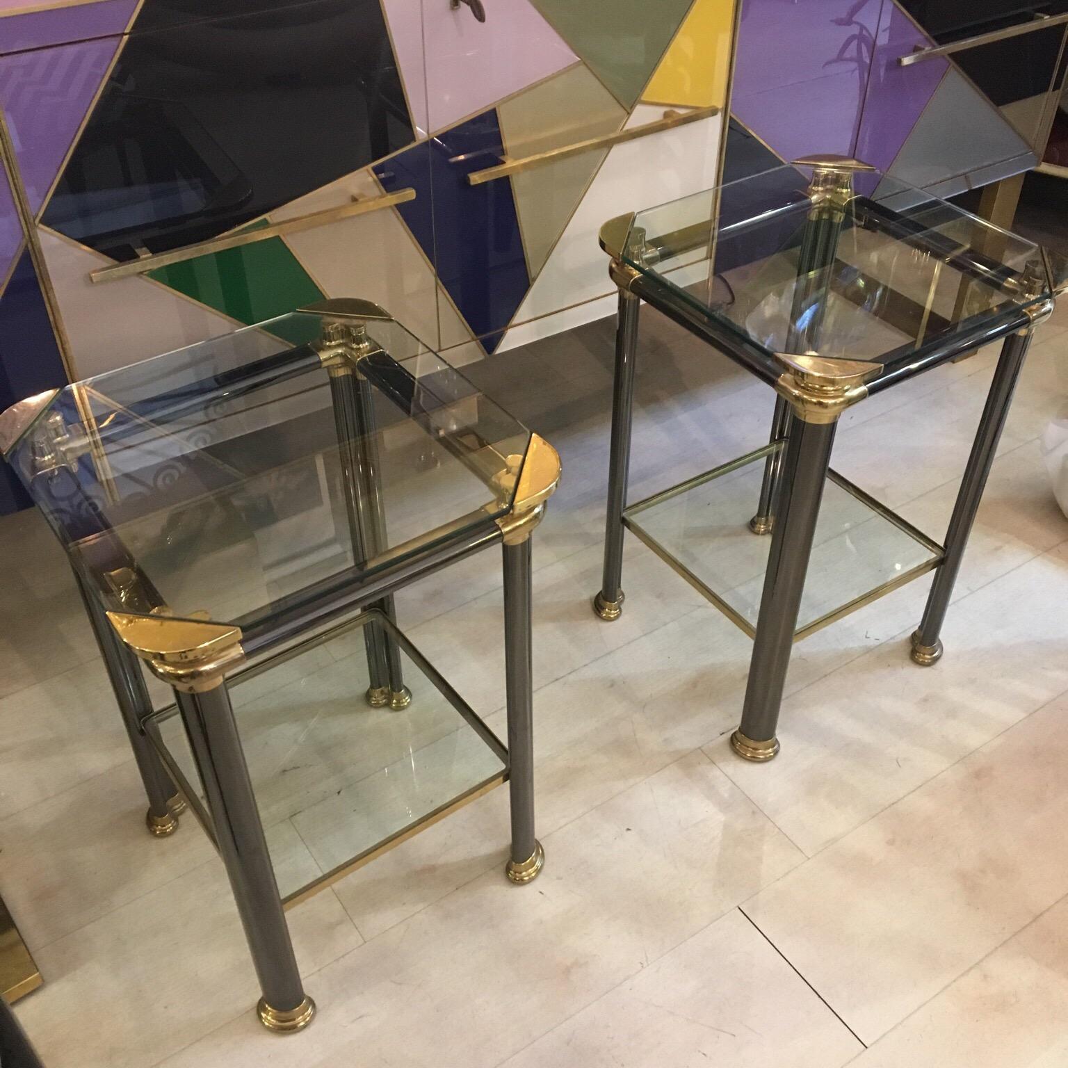 Mid-Century Modern Pair of Italian Side Tables with Anthracite Metal and Brass Structure, 1970s
