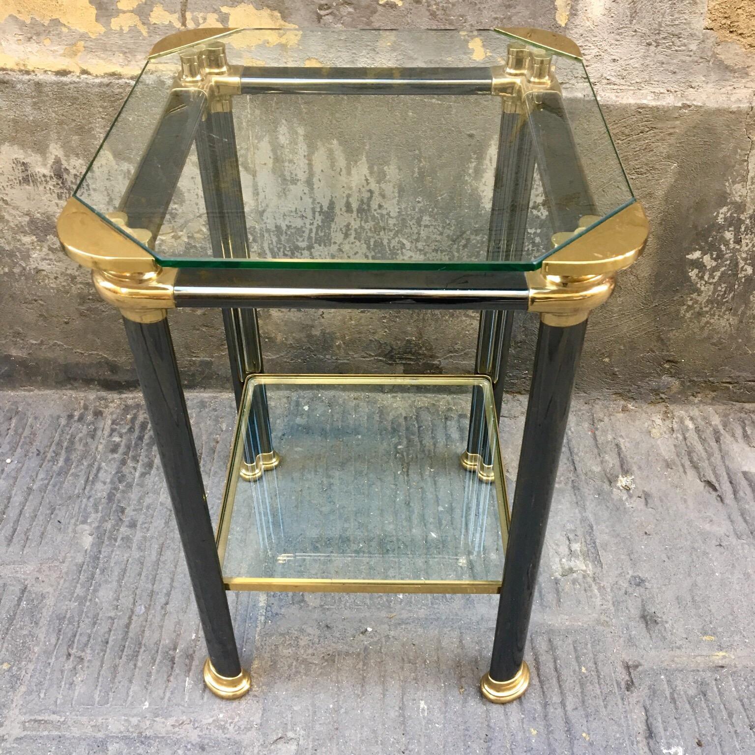Pair of Italian Side Tables with Anthracite Metal and Brass Structure, 1970s In Good Condition In Florence, IT