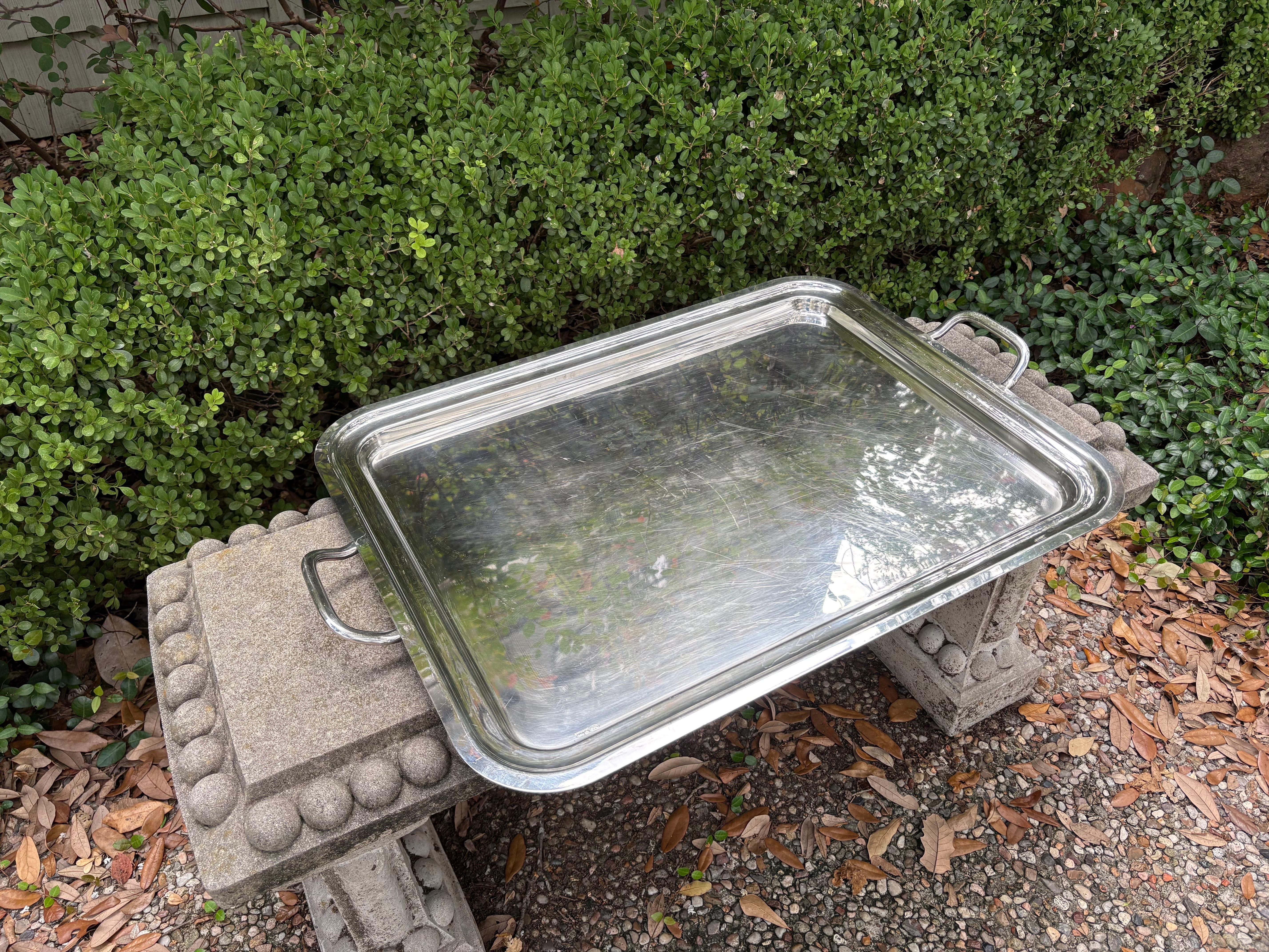 Paar italienische Tabletts aus Silberblech von Sambonet im Angebot 4