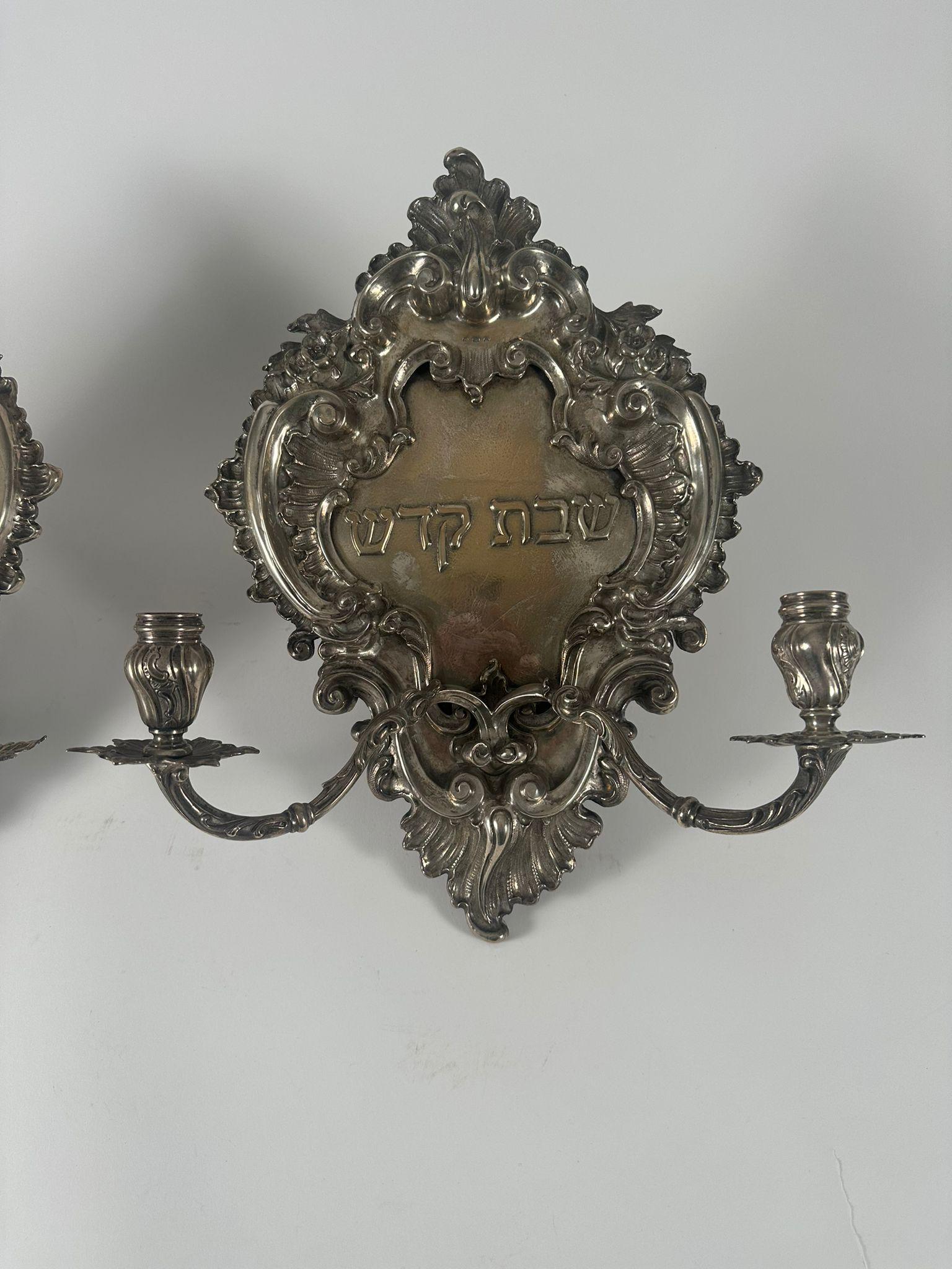Fait main Paire d'appliques de chabbat italiennes en argent - 800 Silver, design rococo orné en vente