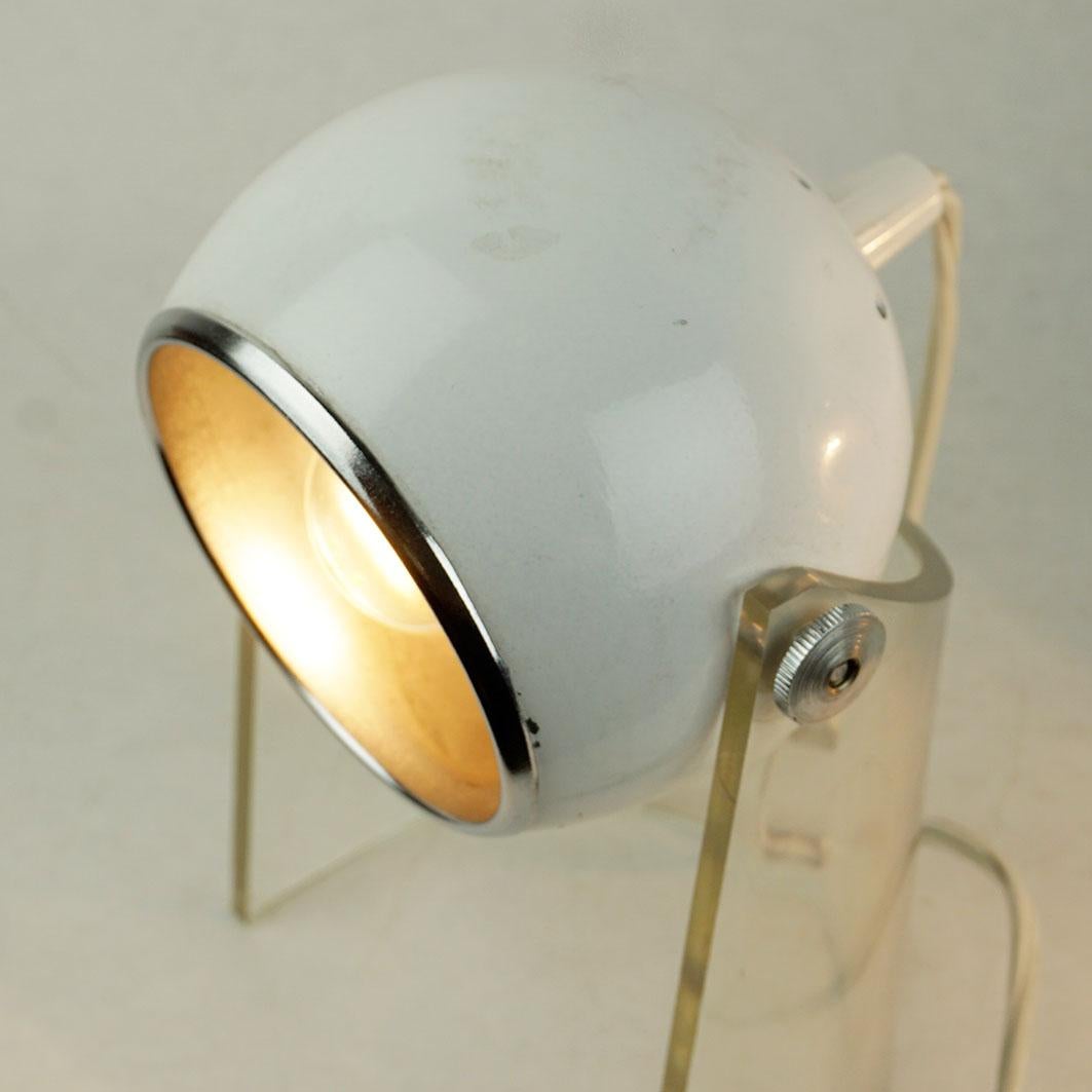 Pair of Italian Space Age White Lacquer and Perspex Eyeball Table Lamps 1
